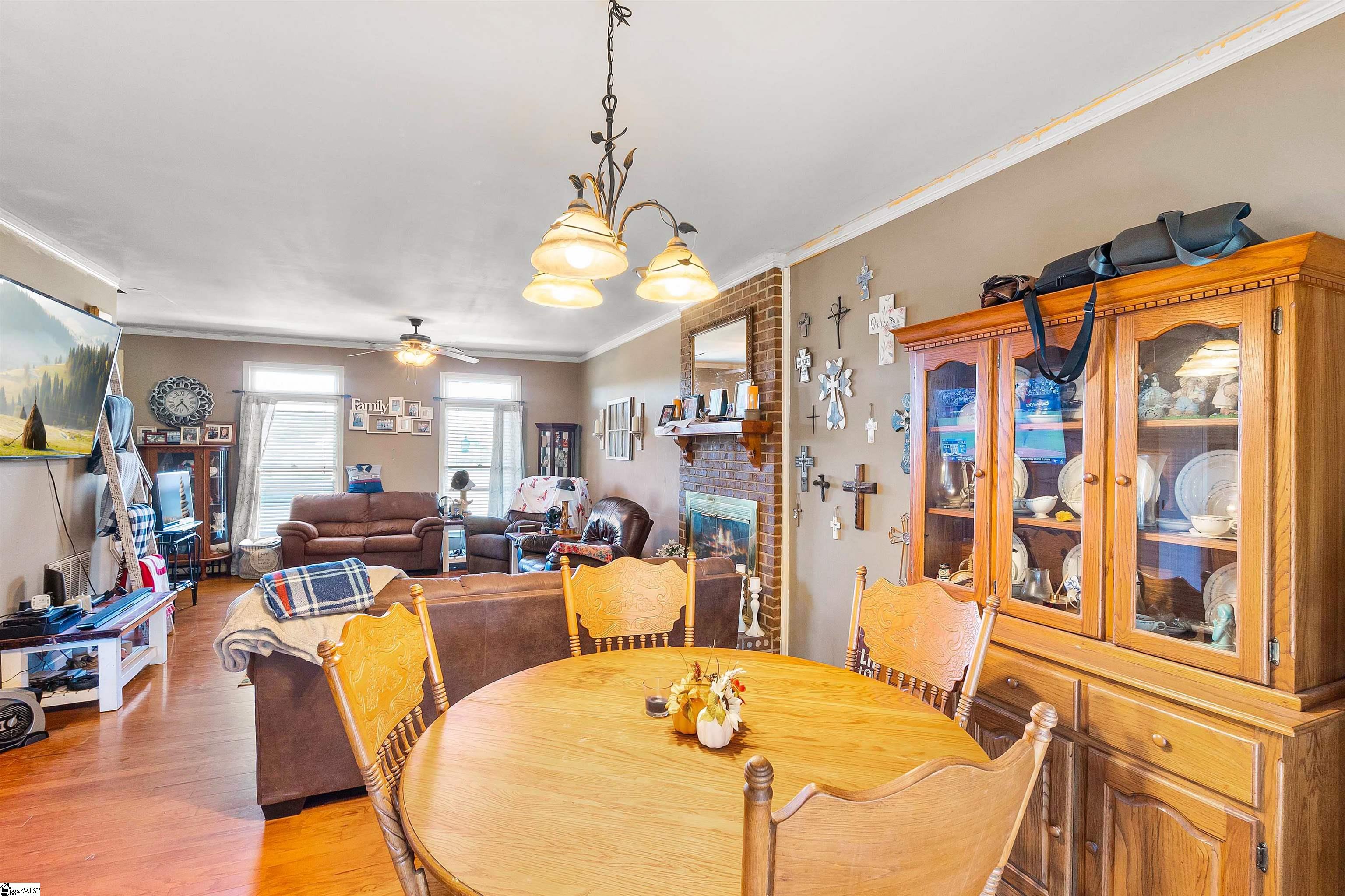 210 Graystone Road Property Photo 7