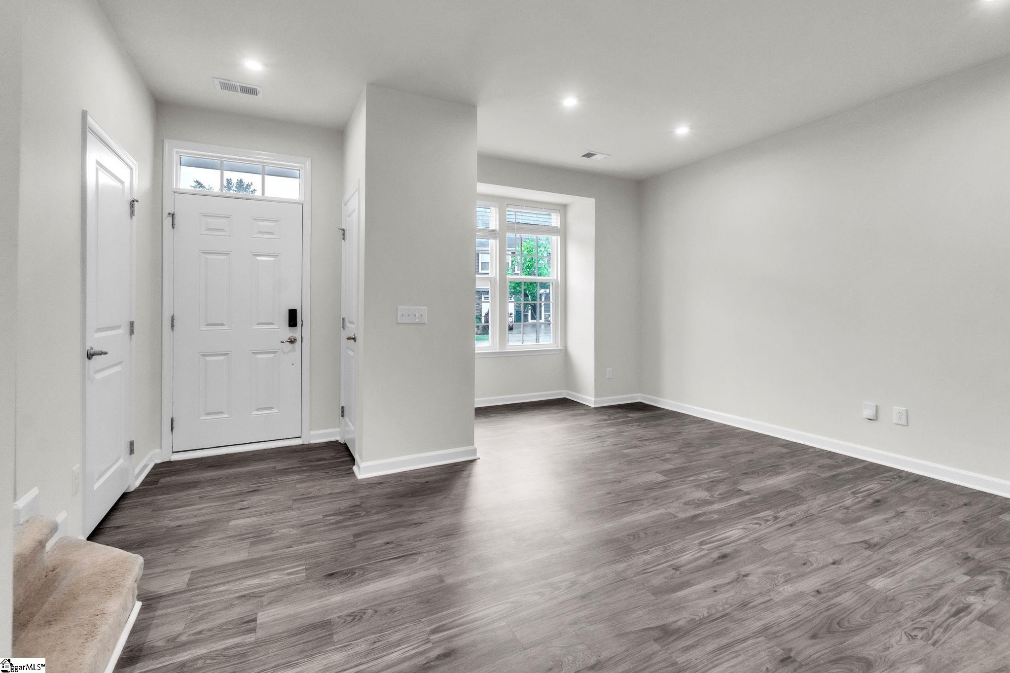 574 Preakness Run Property Photo 3