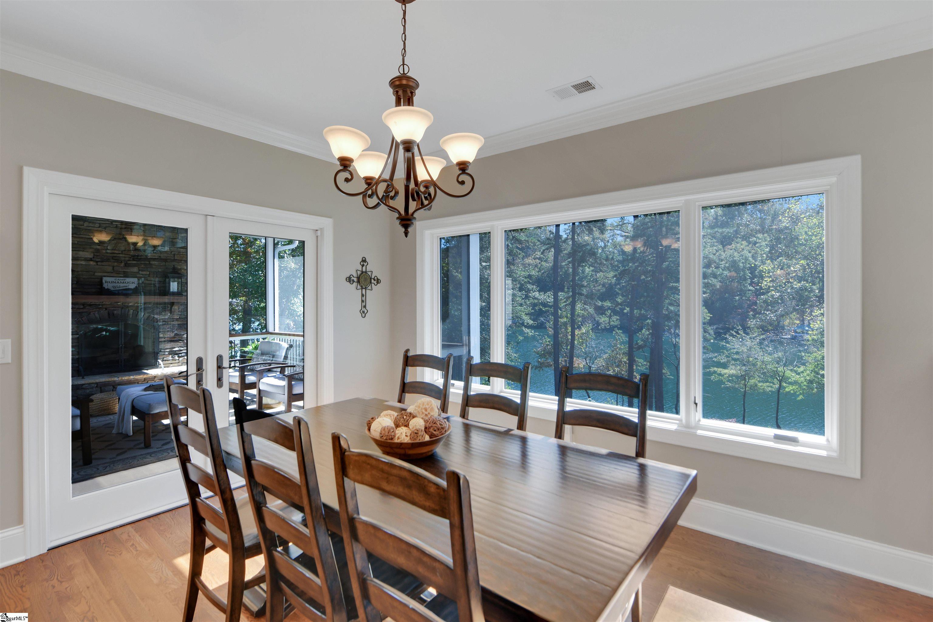 1573730 Property Photo 14