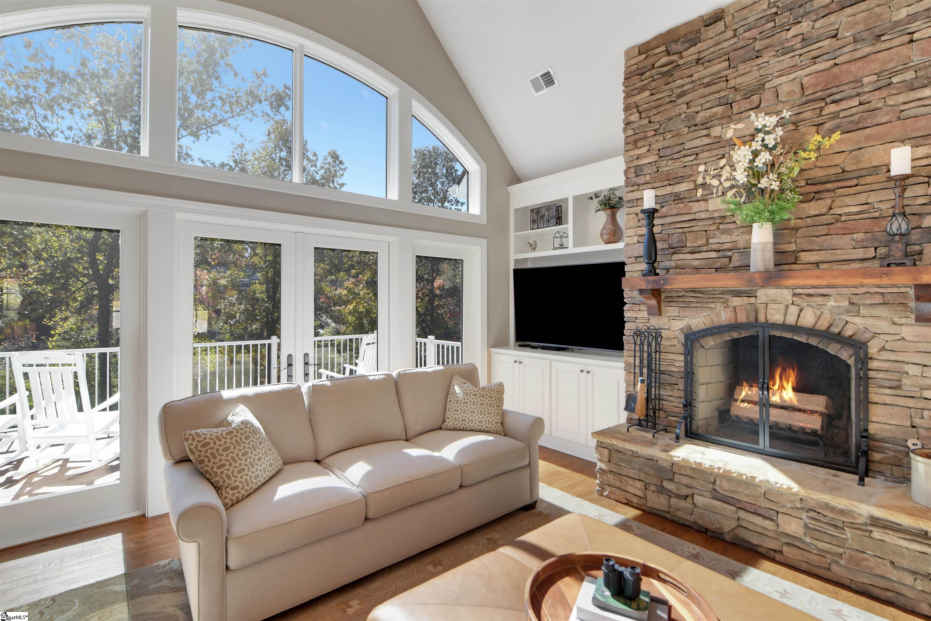 1573730 Property Photo 17