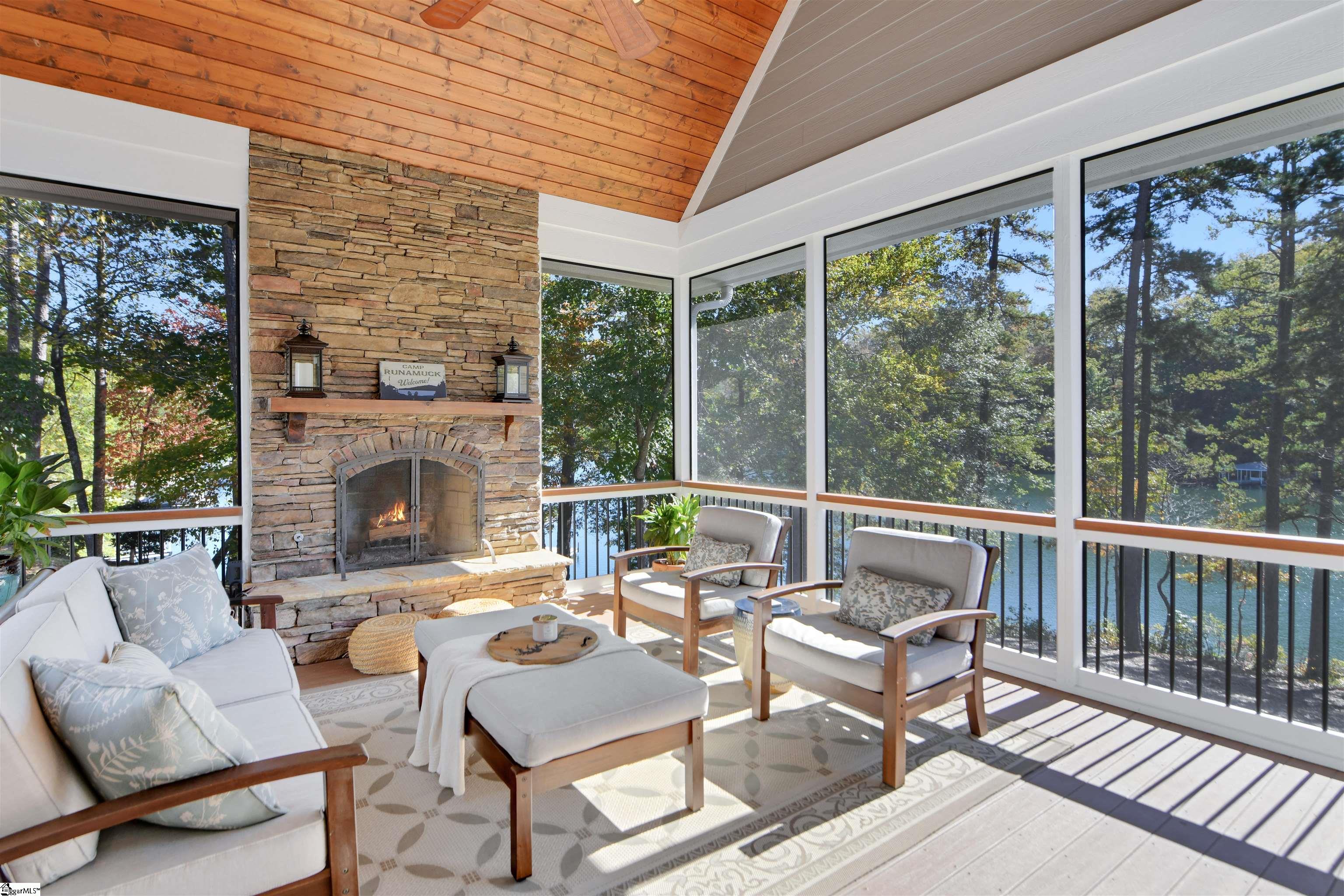 1573730 Property Photo 21