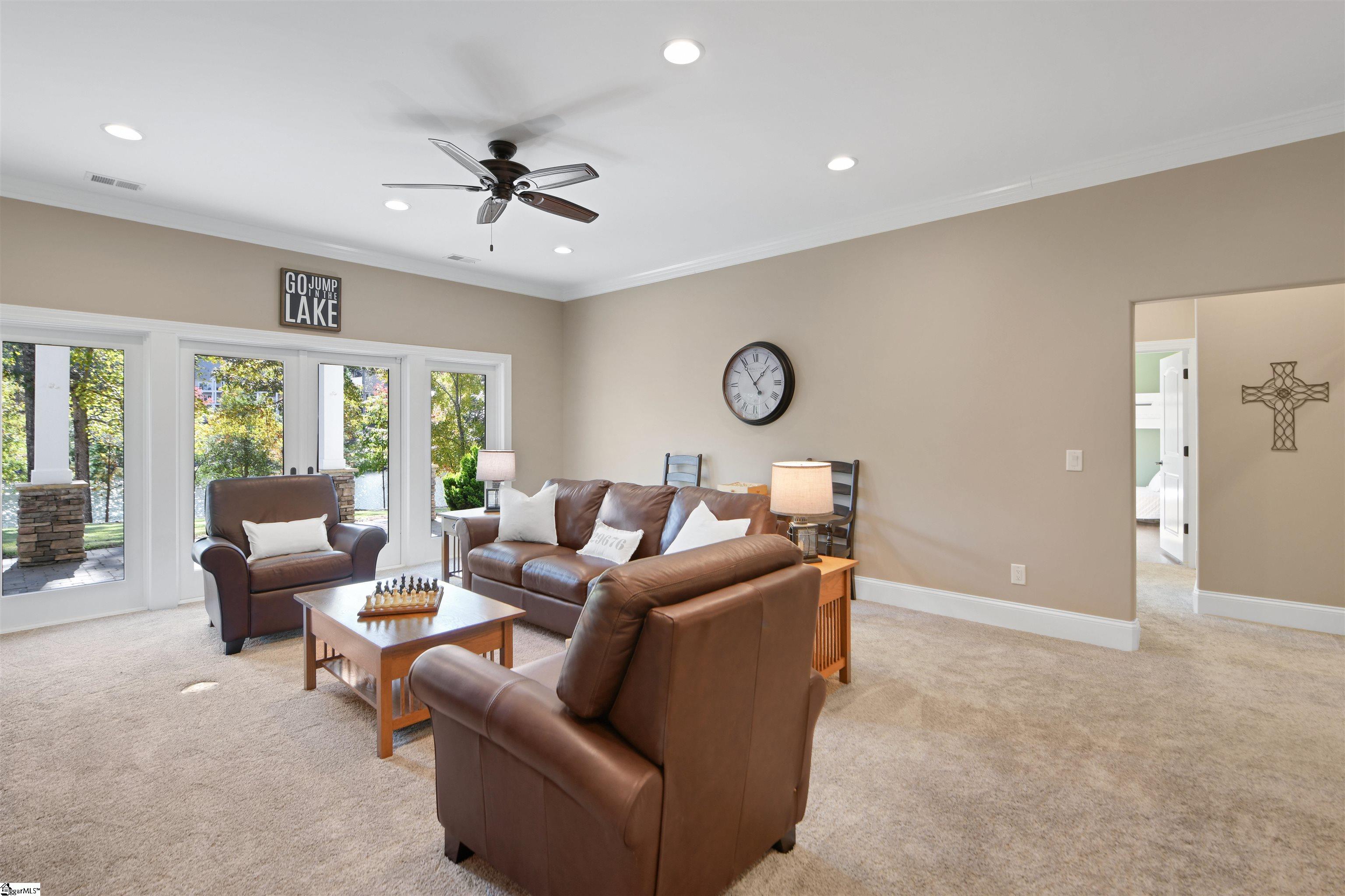 1573730 Property Photo 36