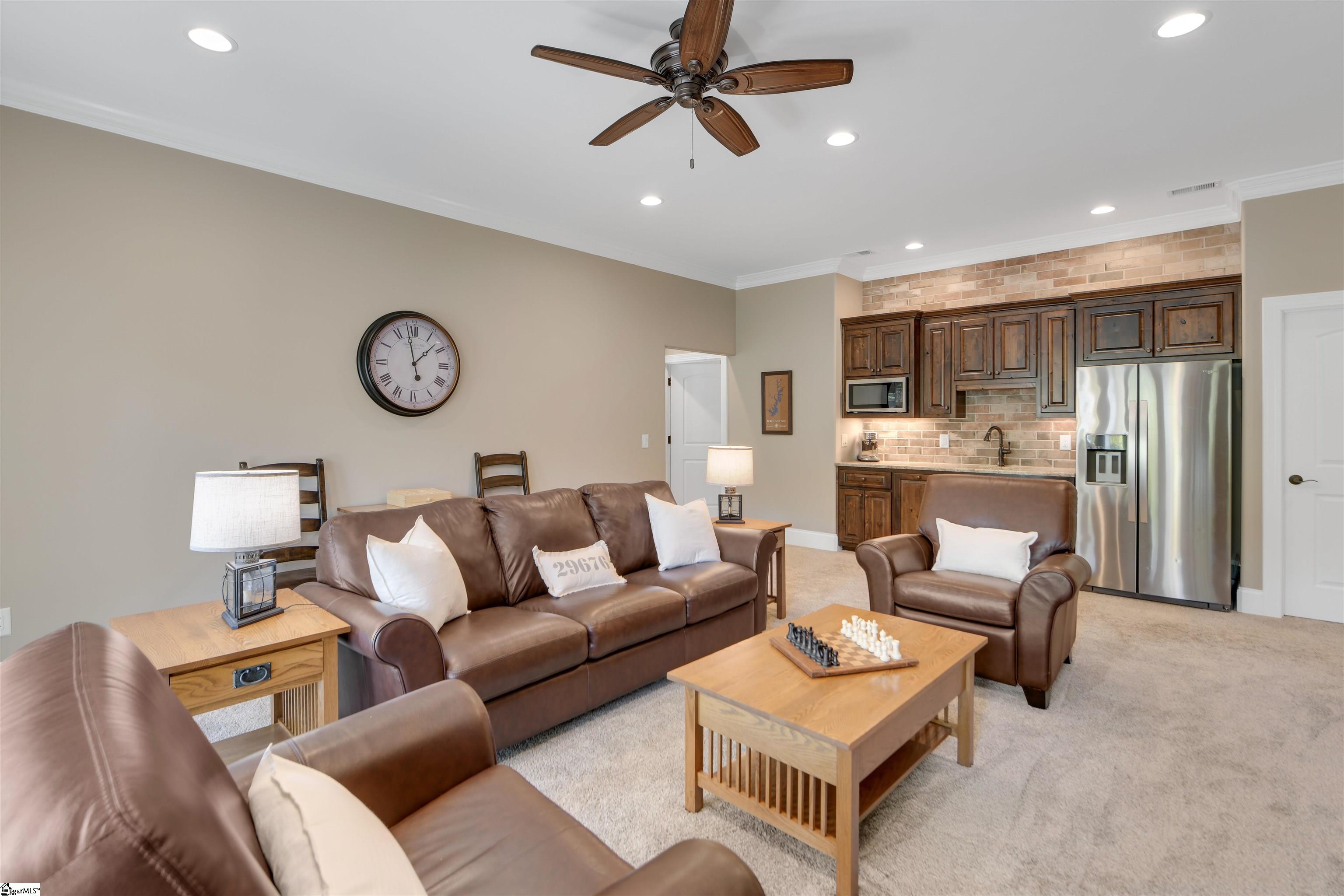 1573730 Property Photo 37