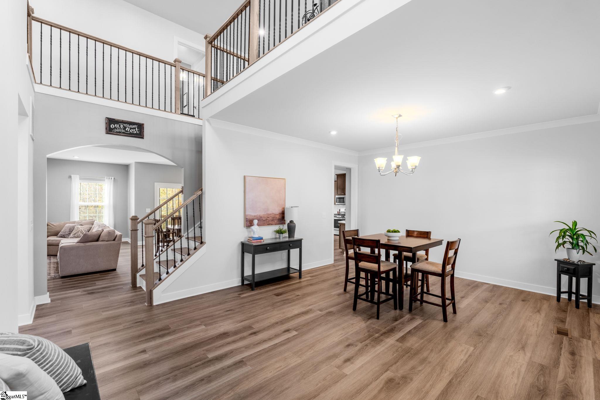 228 Chinook Drive Property Photo 3