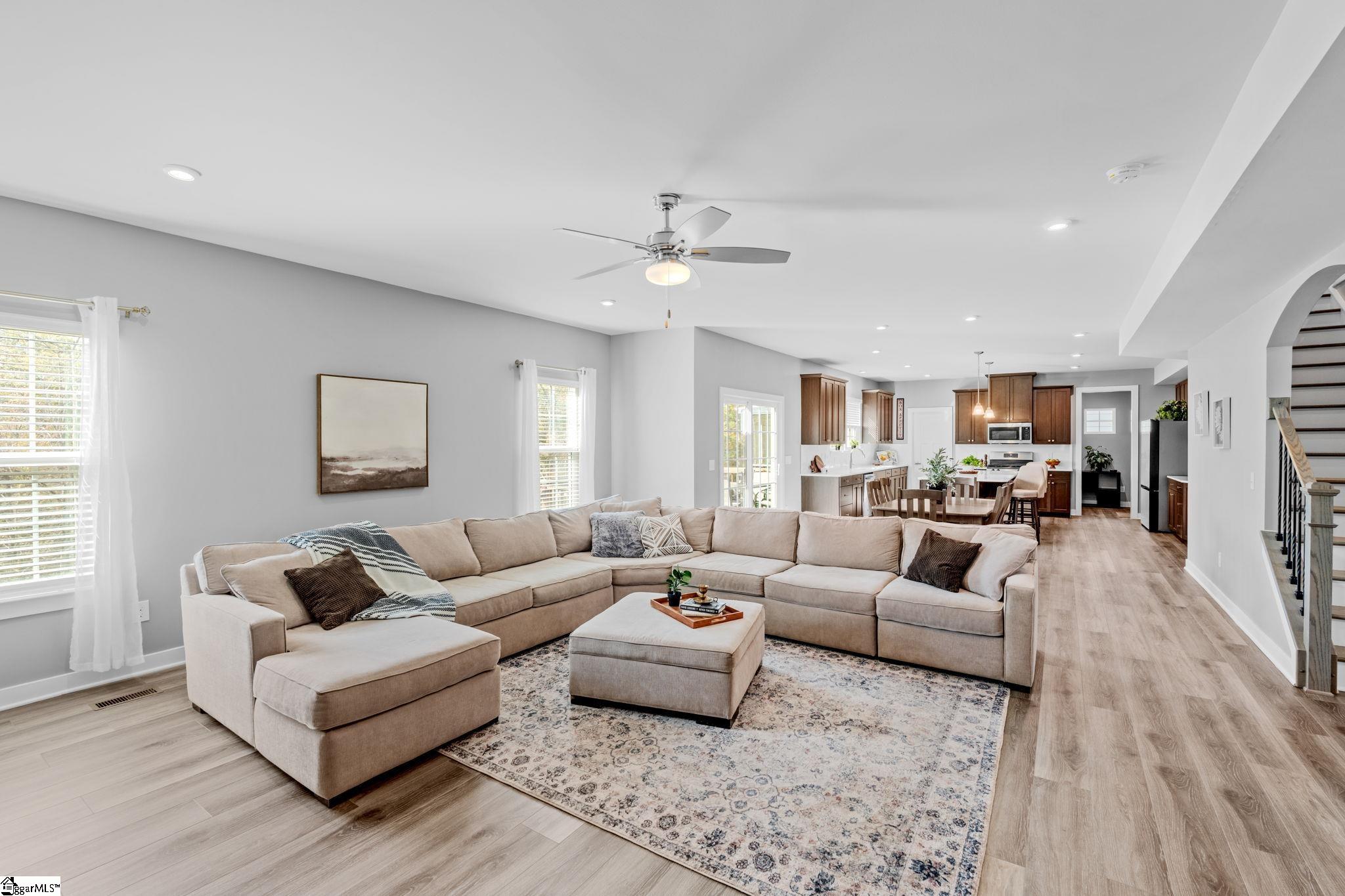 228 Chinook Drive Property Photo 10