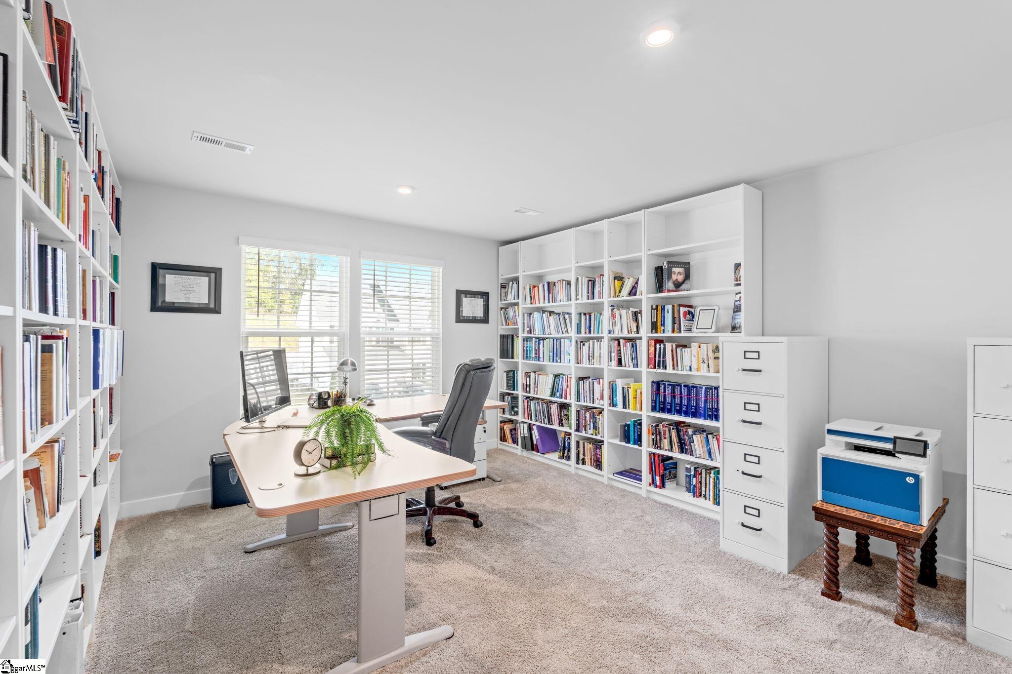 228 Chinook Drive Property Photo 17