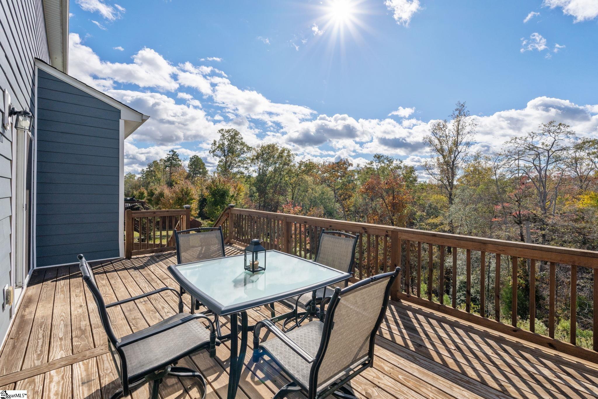 228 Chinook Drive Property Photo 32