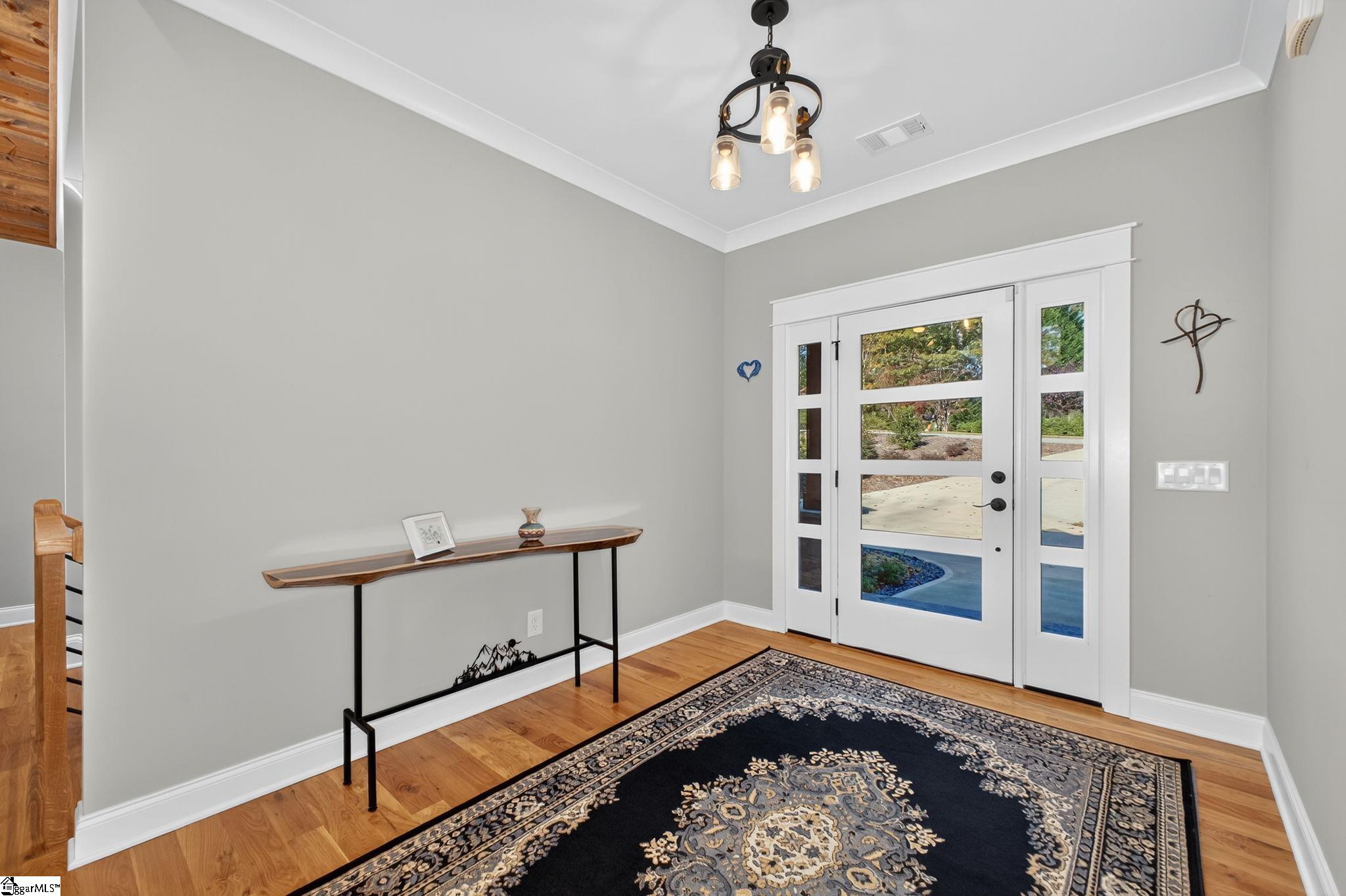 709 Keowee Bay Circle Property Photo 3