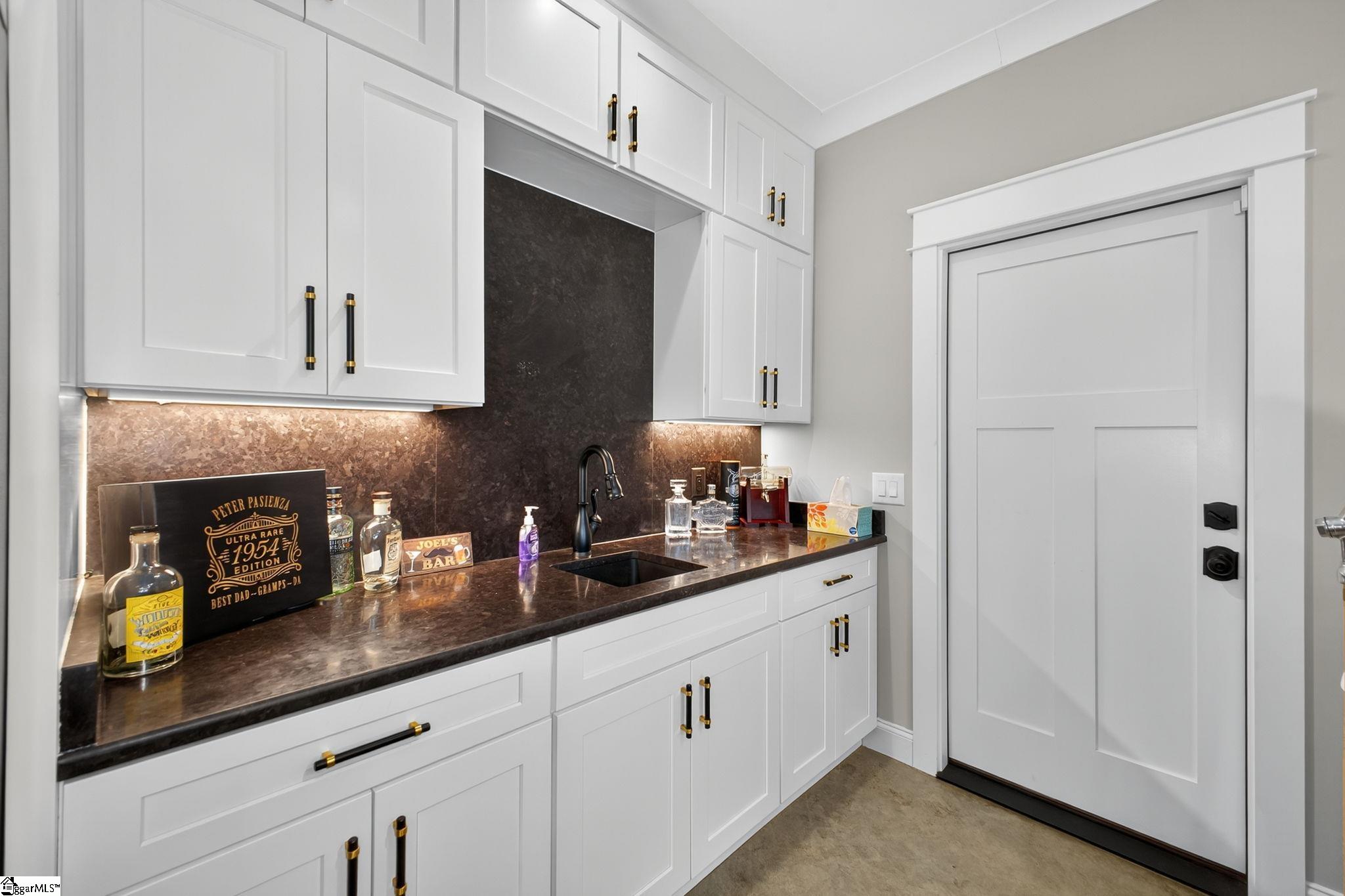 709 Keowee Bay Circle Property Photo 26