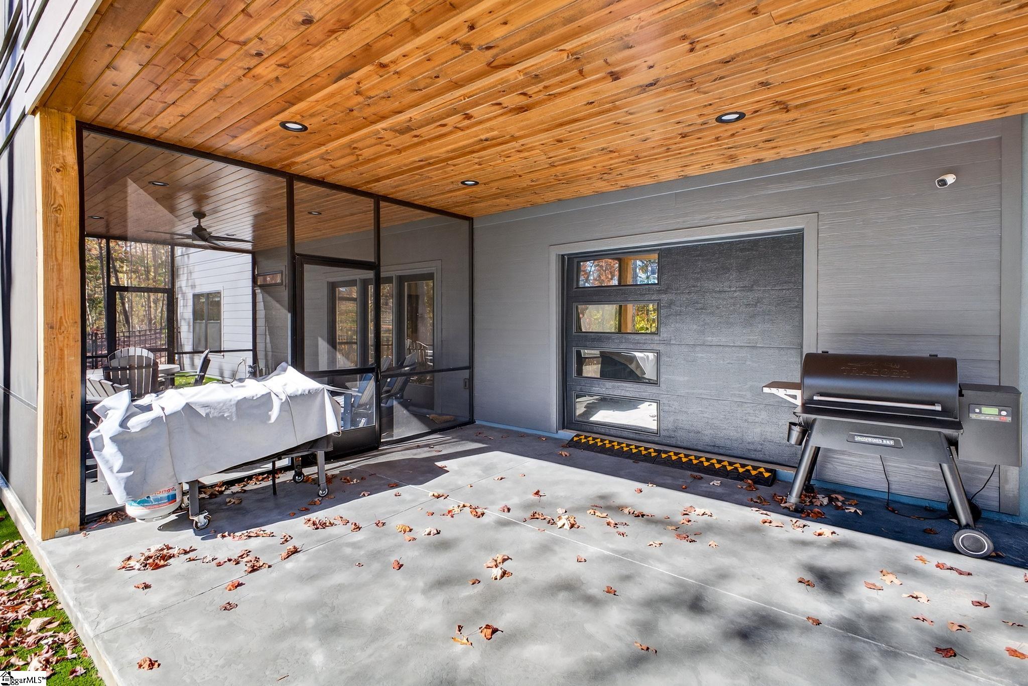 709 Keowee Bay Circle Property Photo 34