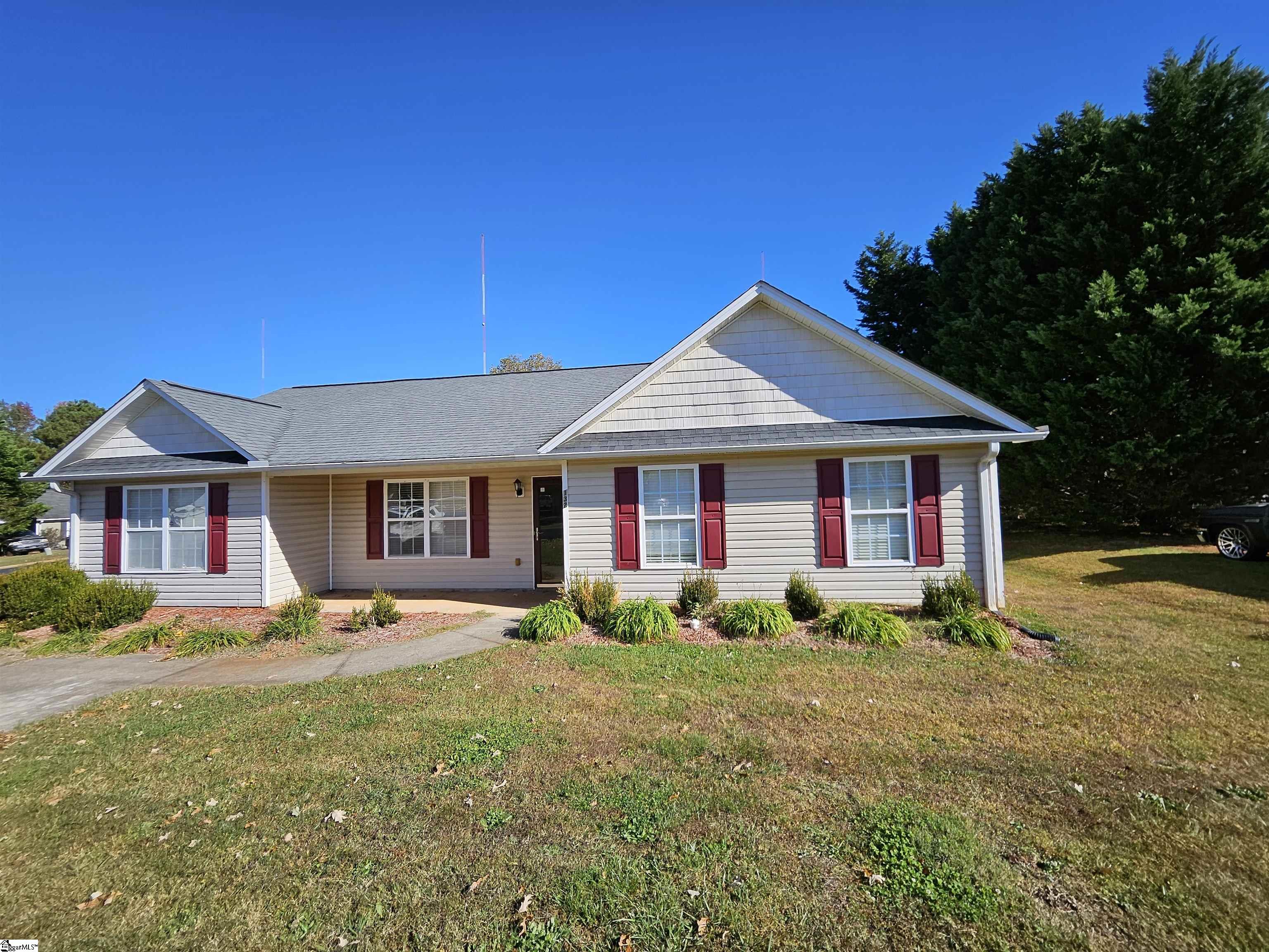 132 Falcon Ridge Drive Property Photo 2