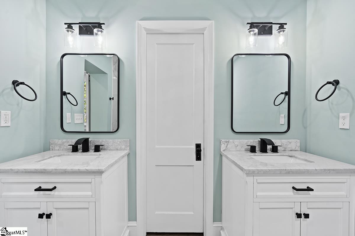 501 N Adair Street Property Photo 18