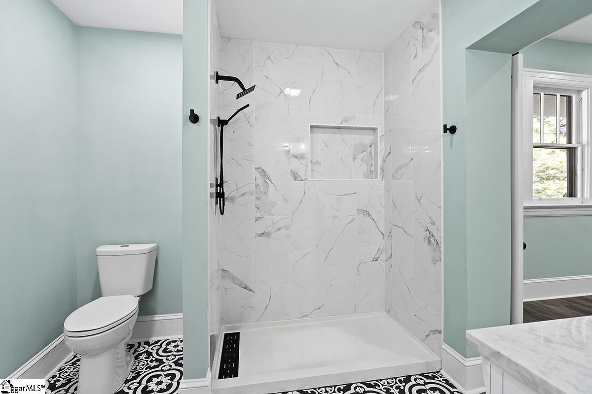 501 N Adair Street Property Photo 19