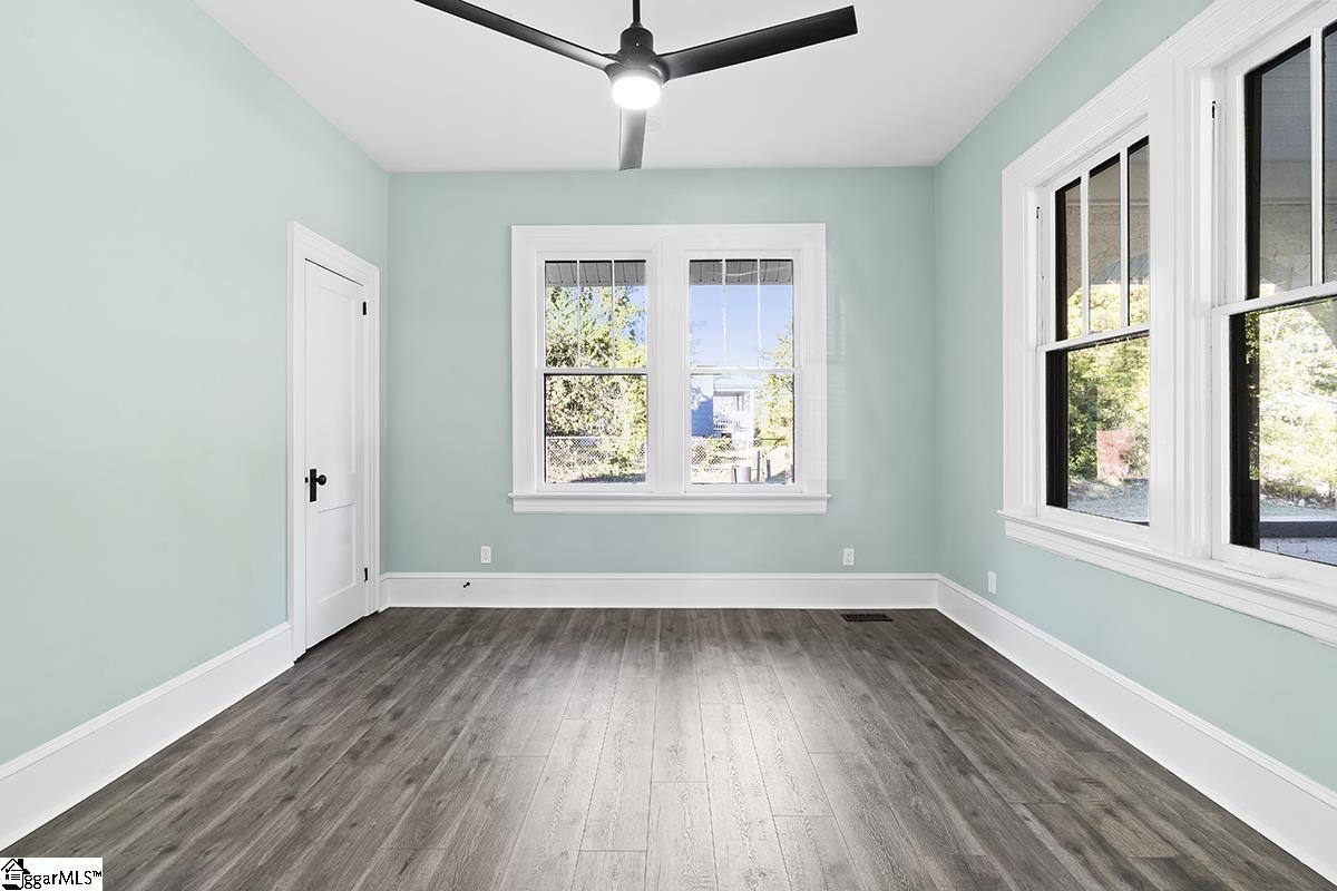 501 N Adair Street Property Photo 21