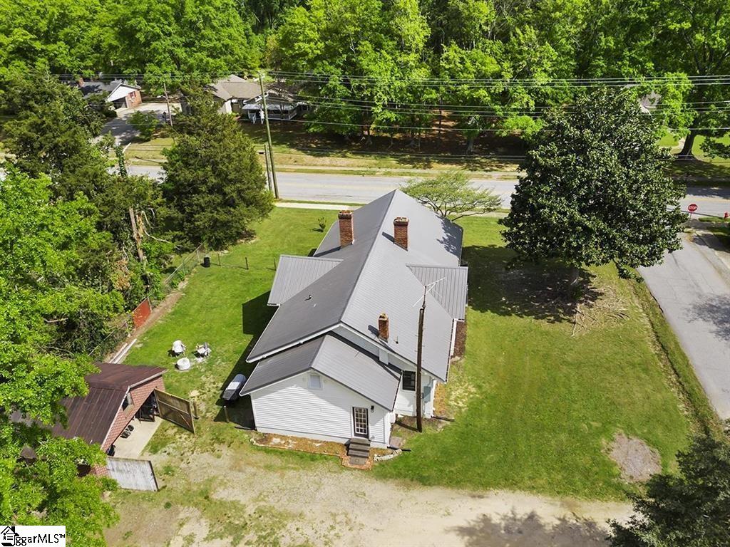 501 N Adair Street Property Photo 29