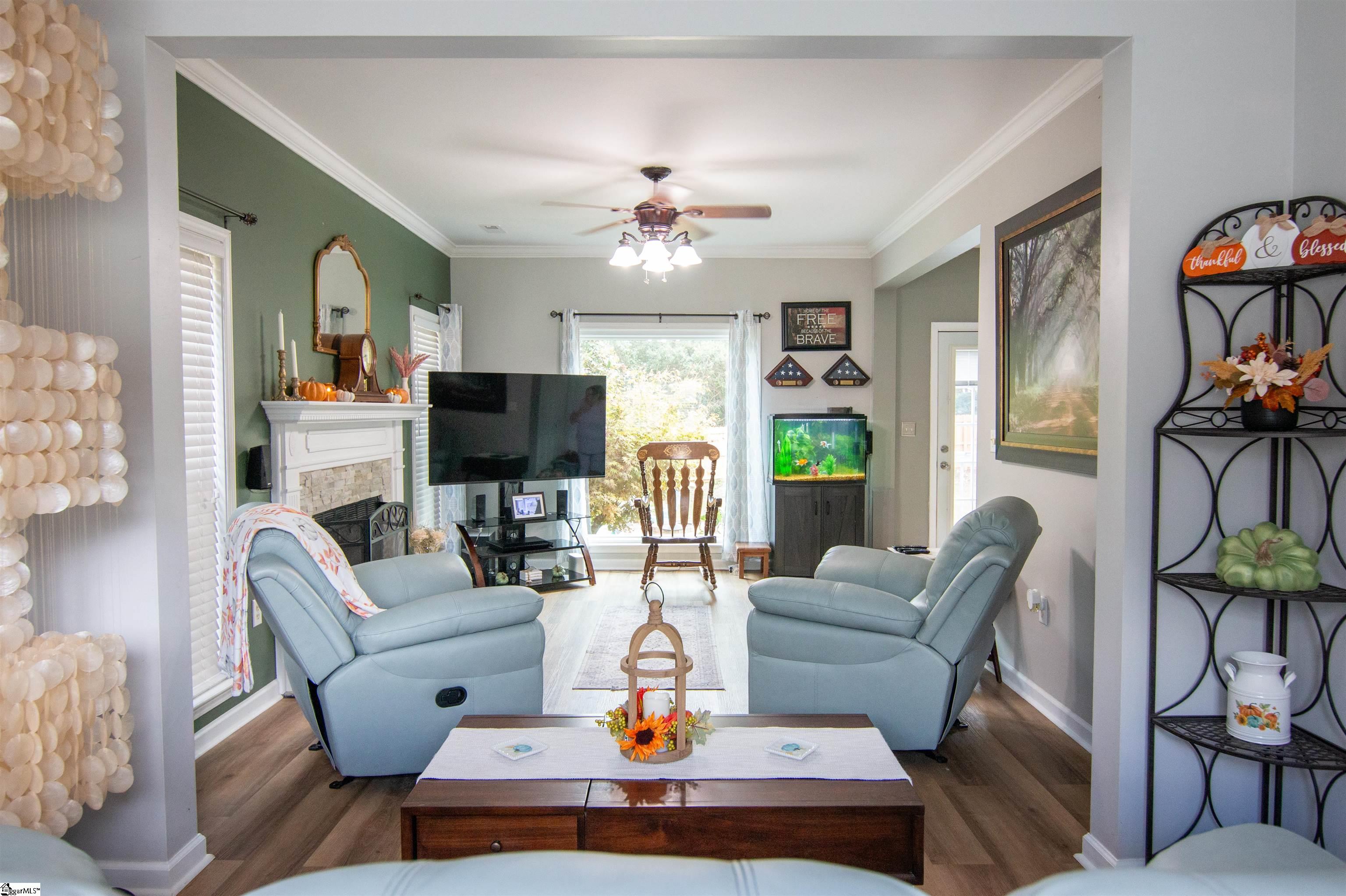 506 Laurens Drive Property Photo 4