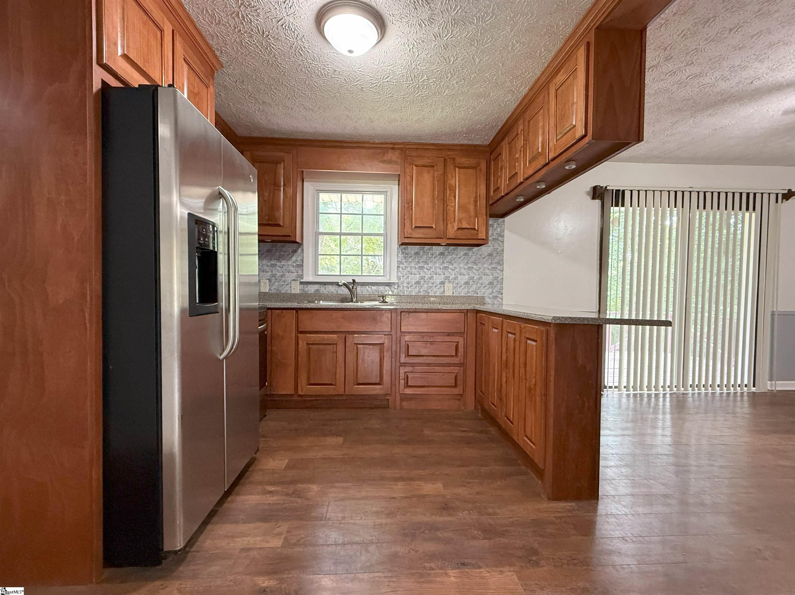 7 Elf Lane Property Photo 8