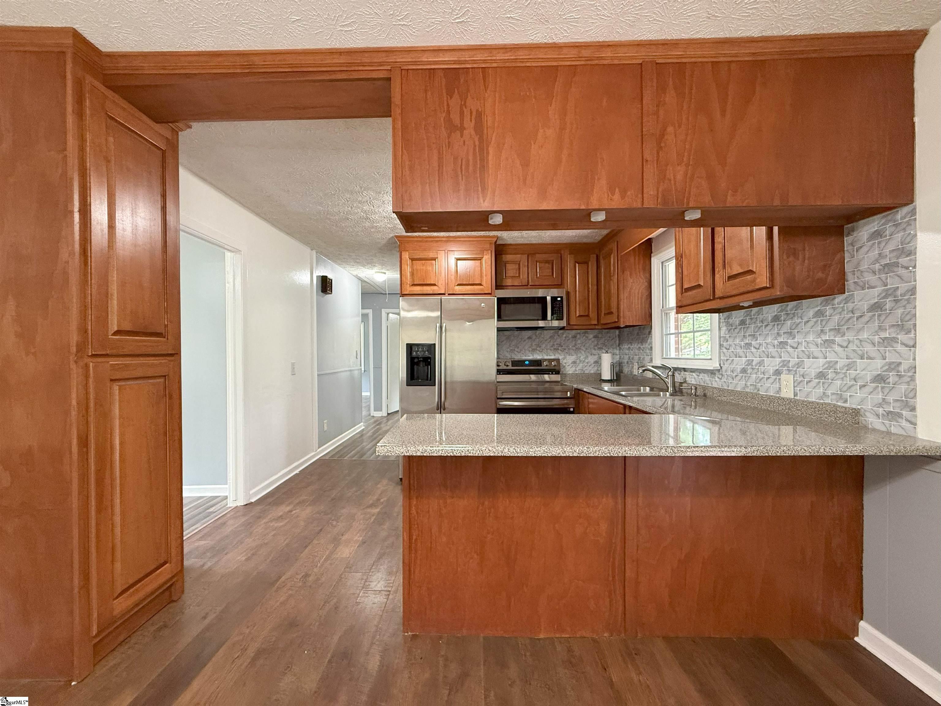 7 Elf Lane Property Photo 11