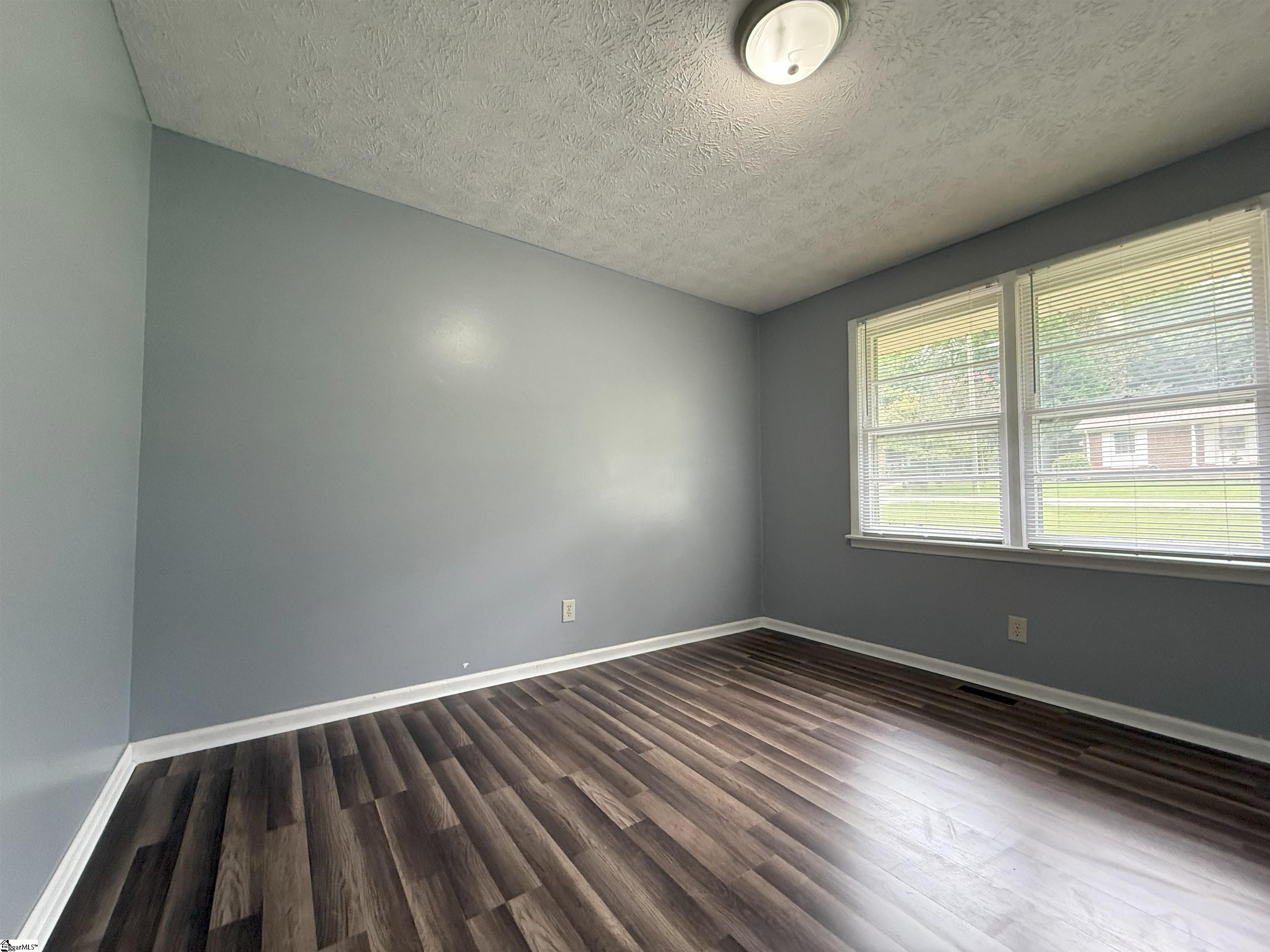 7 Elf Lane Property Photo 20