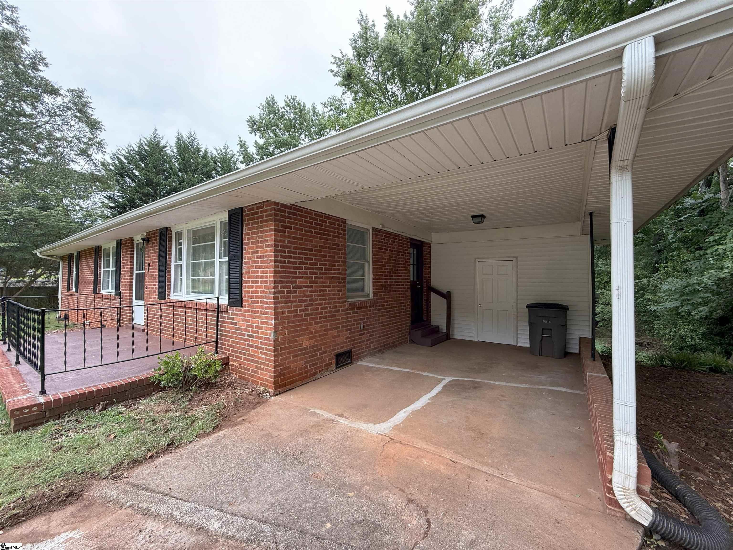 7 Elf Lane Property Photo 21