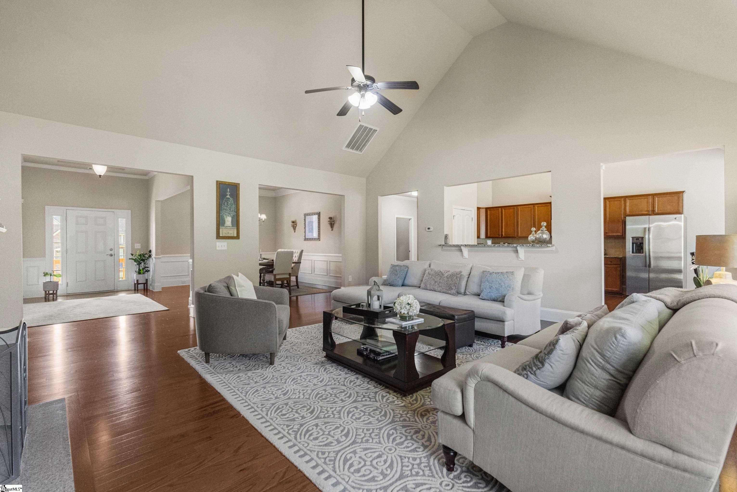 14 Latherton Court Property Photo 9