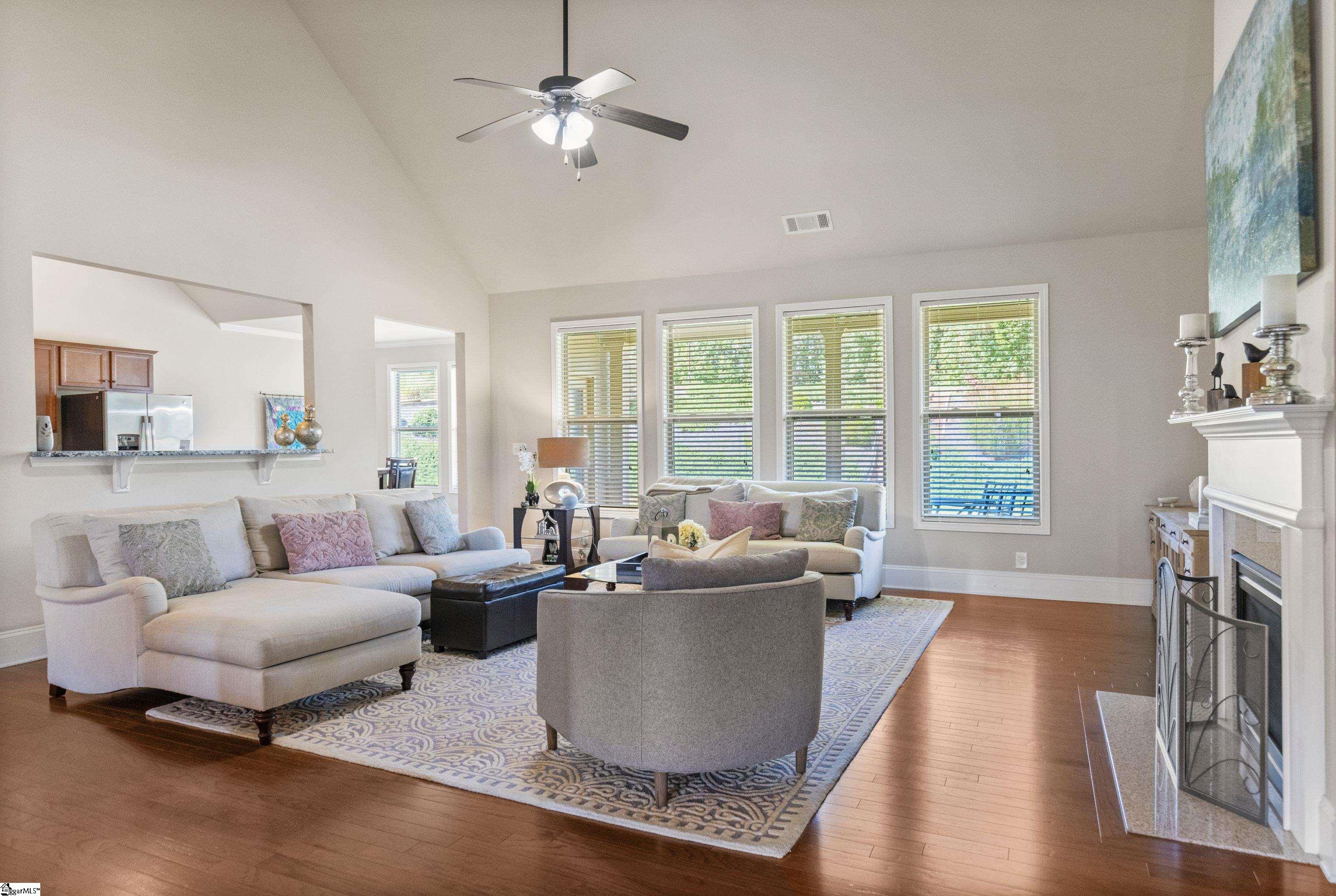 14 Latherton Court Property Photo 10