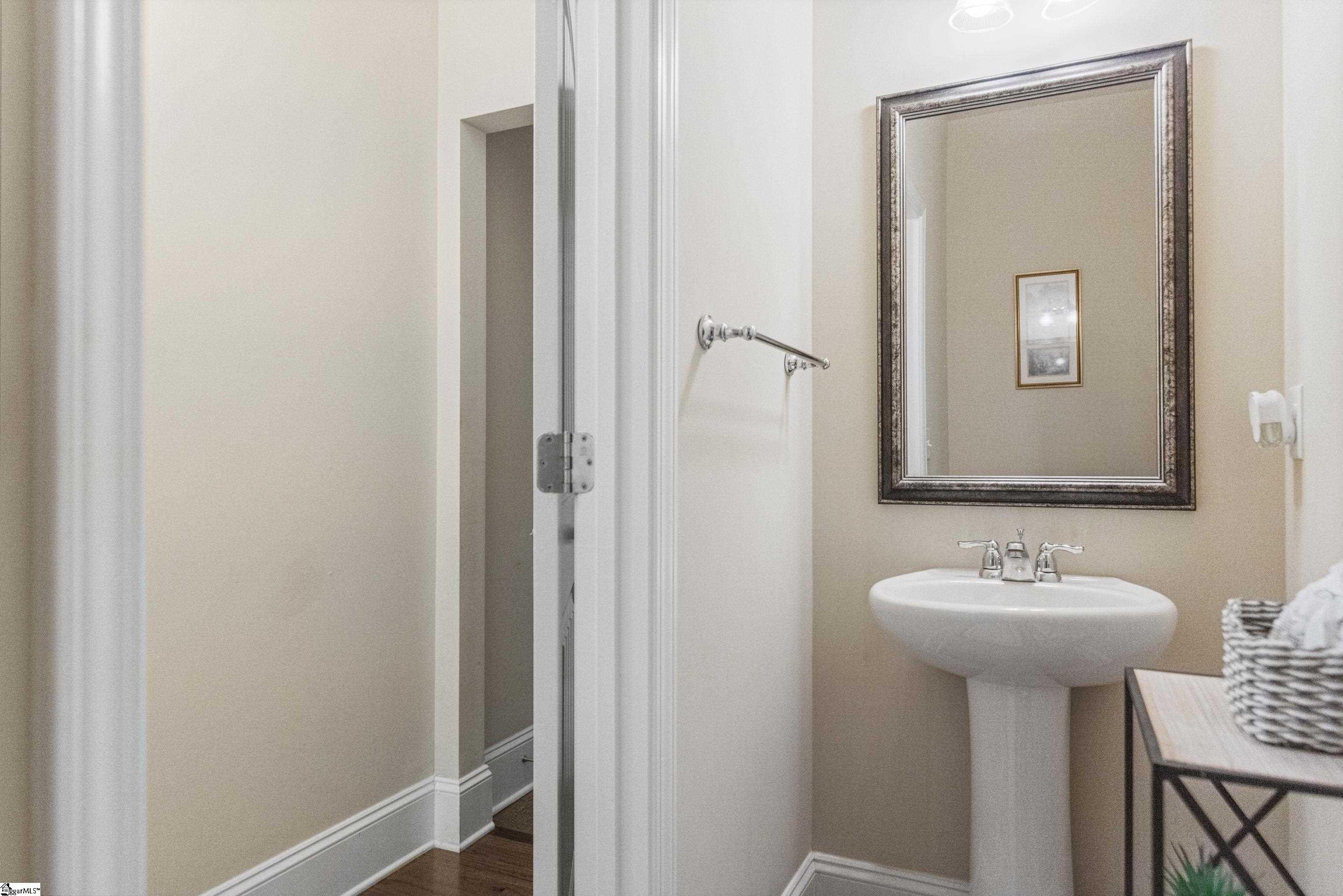 14 Latherton Court Property Photo 34