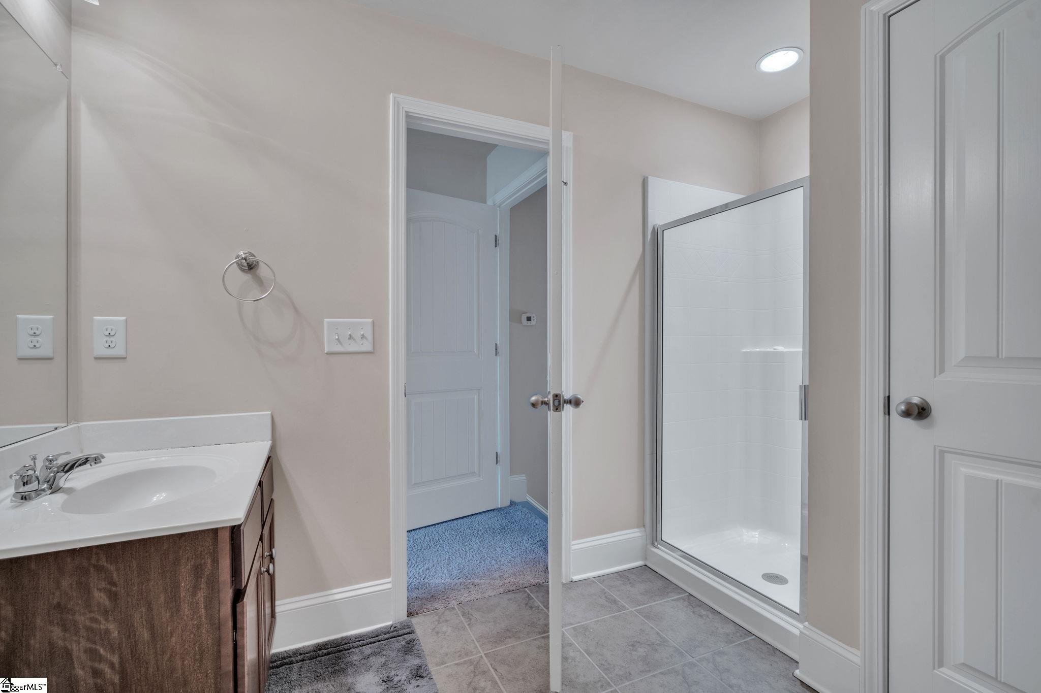 14 Latherton Court Property Photo 38