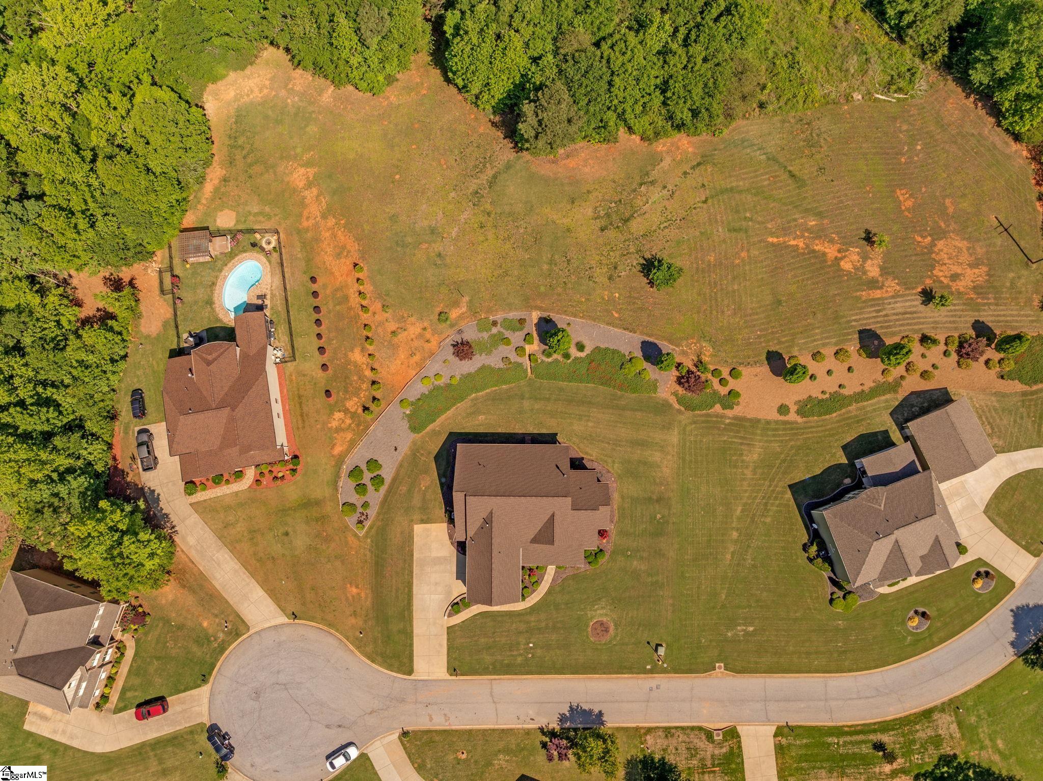 14 Latherton Court Property Photo 44