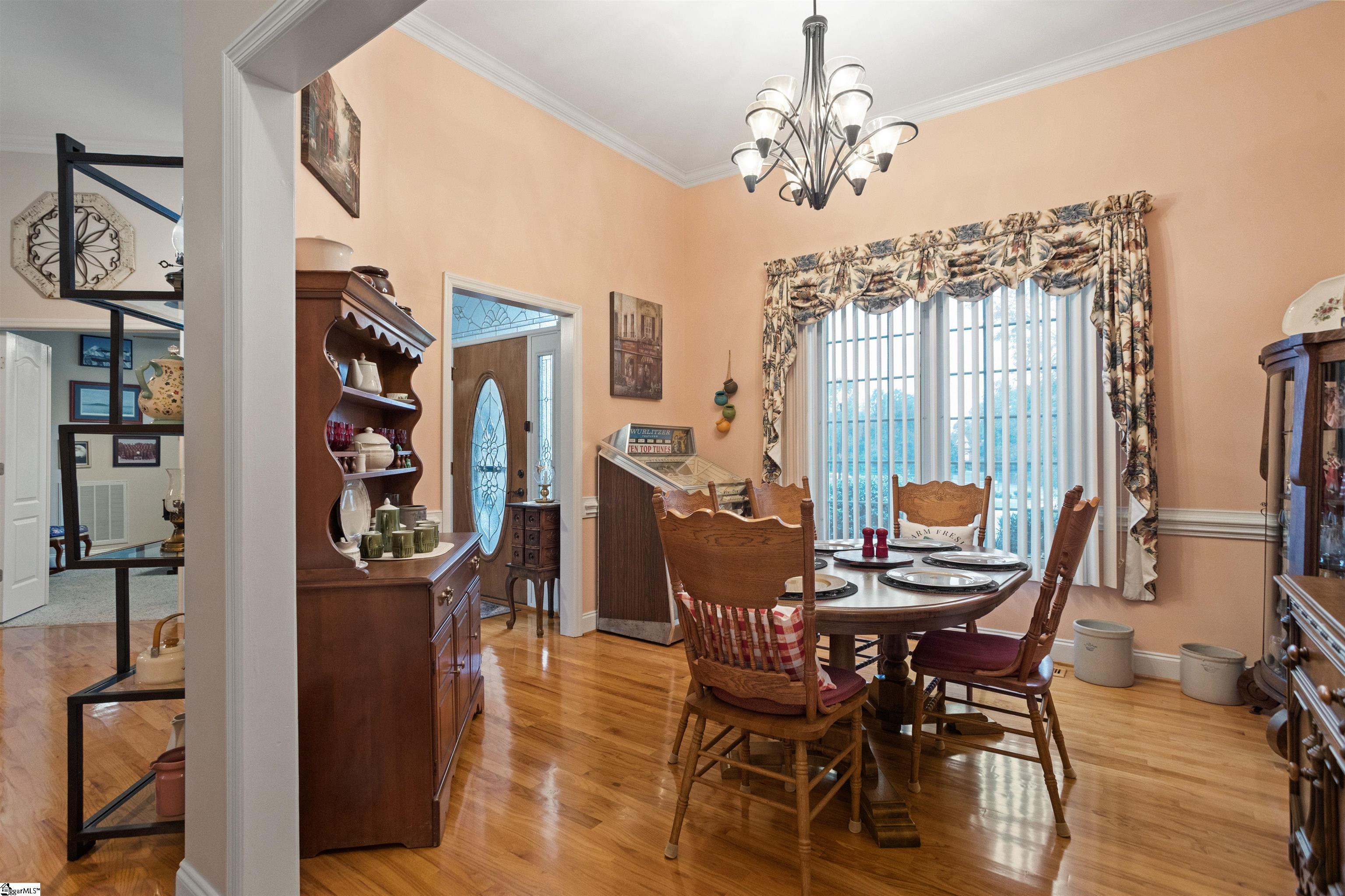 409 Wickham Way Property Photo 7