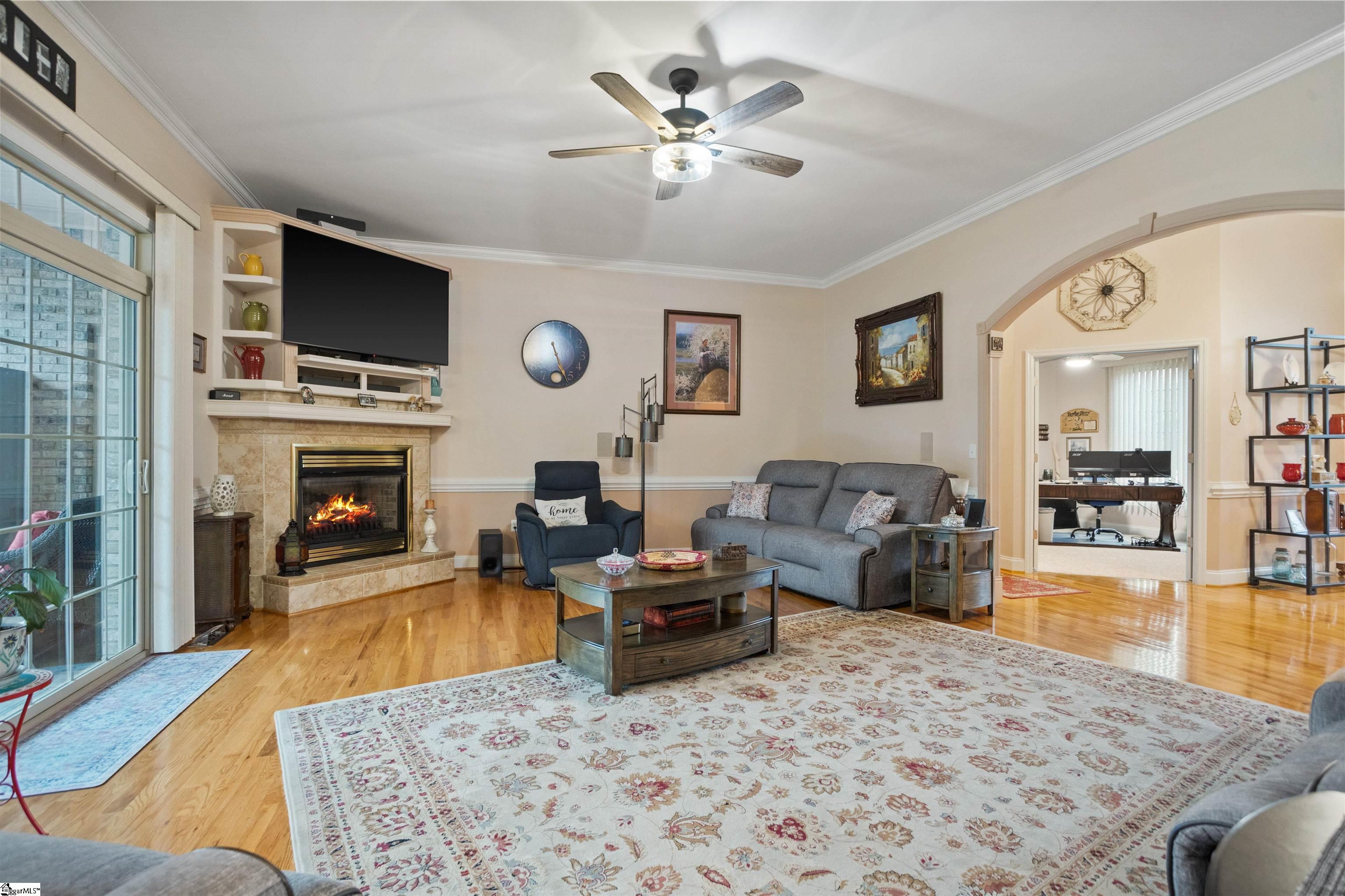 409 Wickham Way Property Photo 9