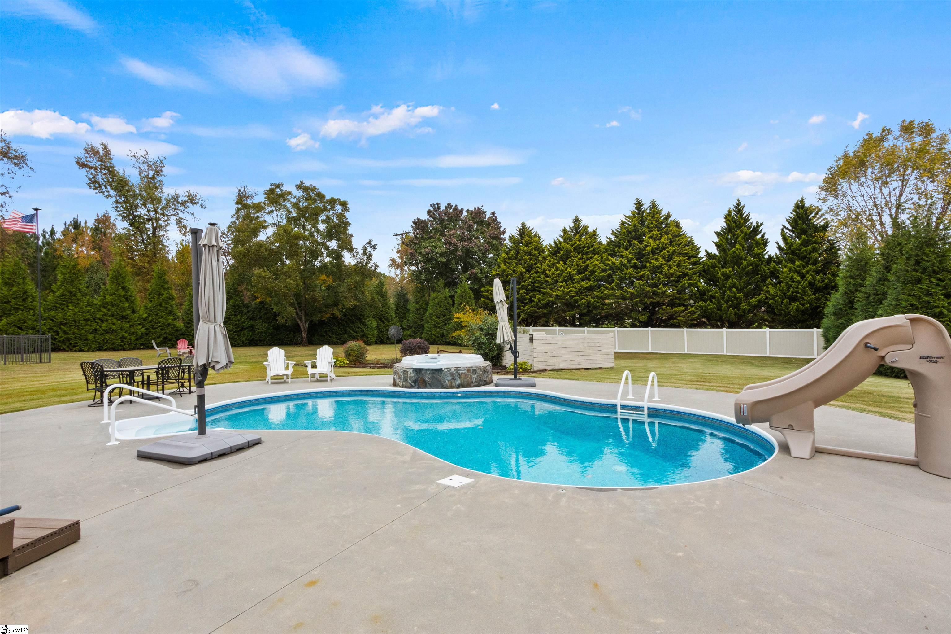 409 Wickham Way Property Photo 33