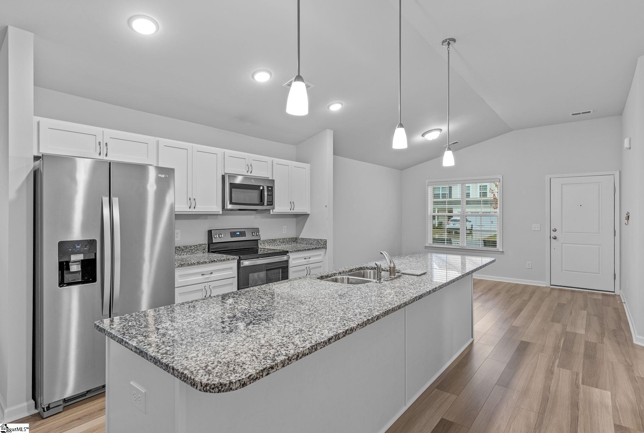 24 Chalet Court Property Photo 10