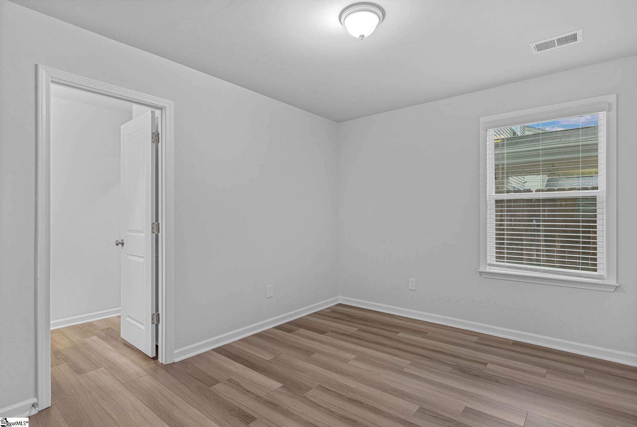 24 Chalet Court Property Photo 21