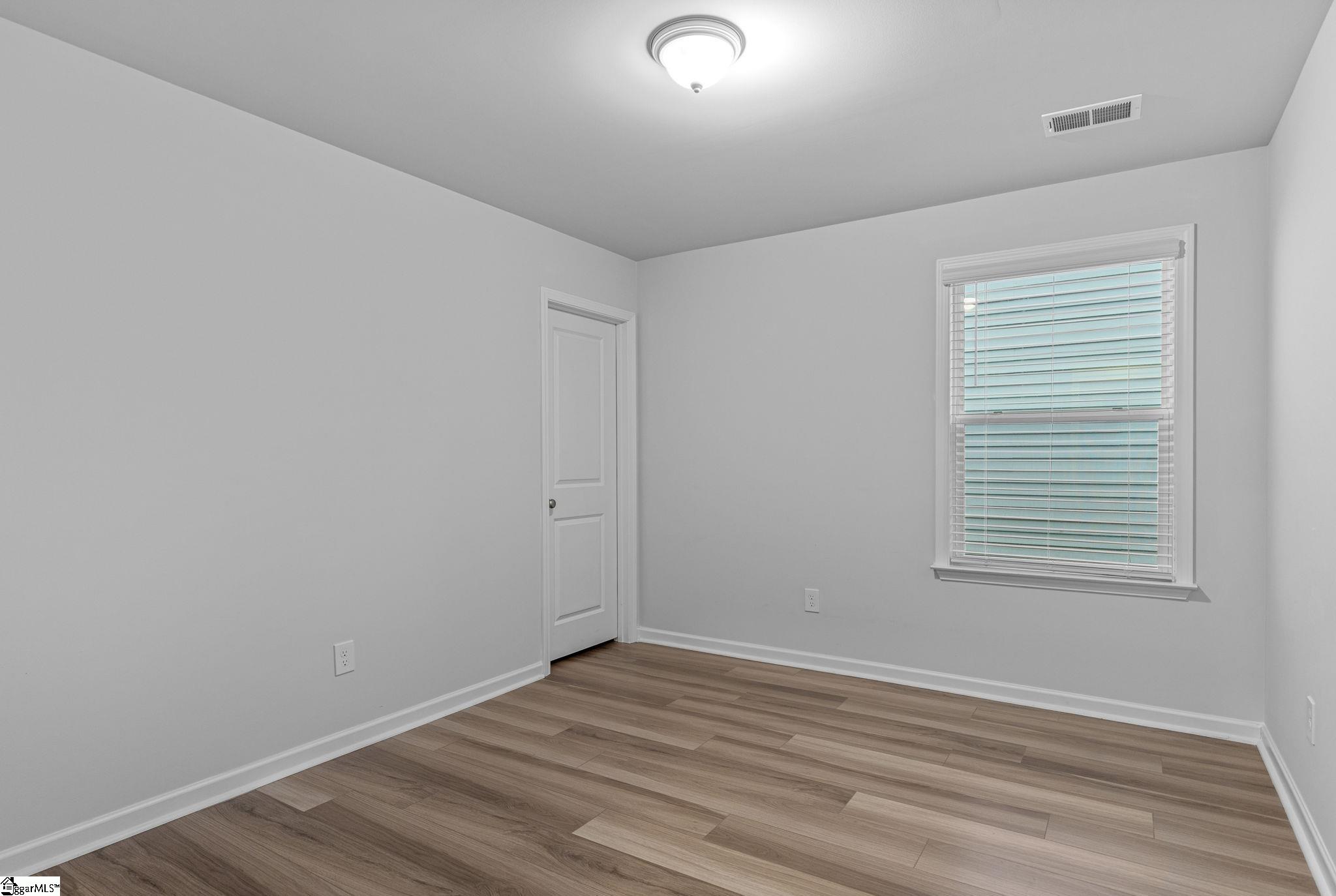 24 Chalet Court Property Photo 23