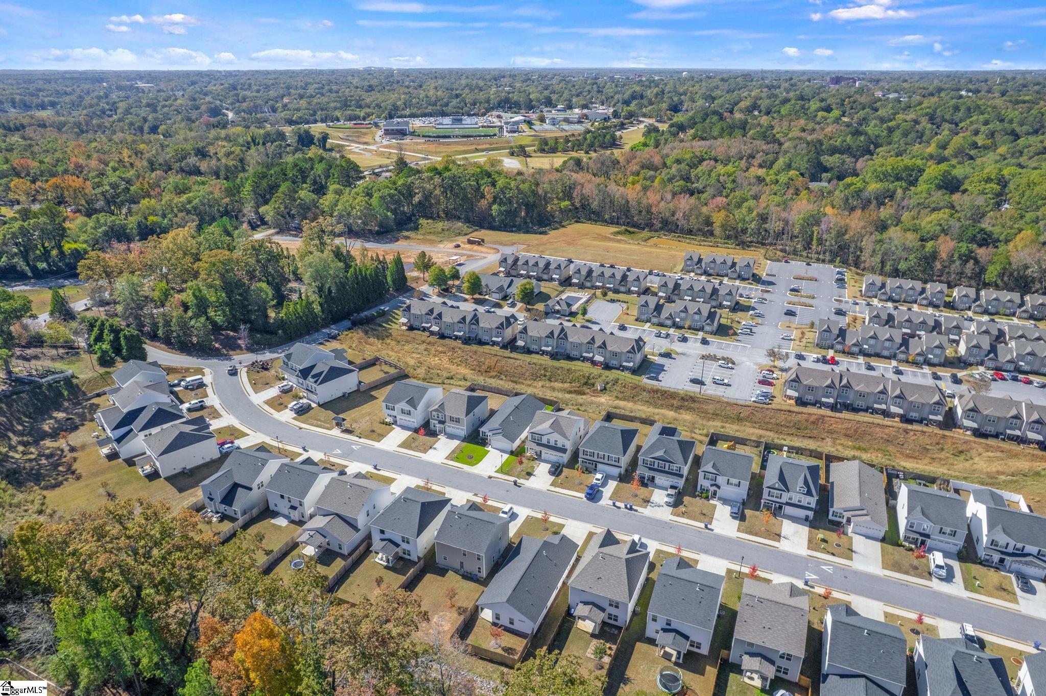 24 Chalet Court Property Photo 38