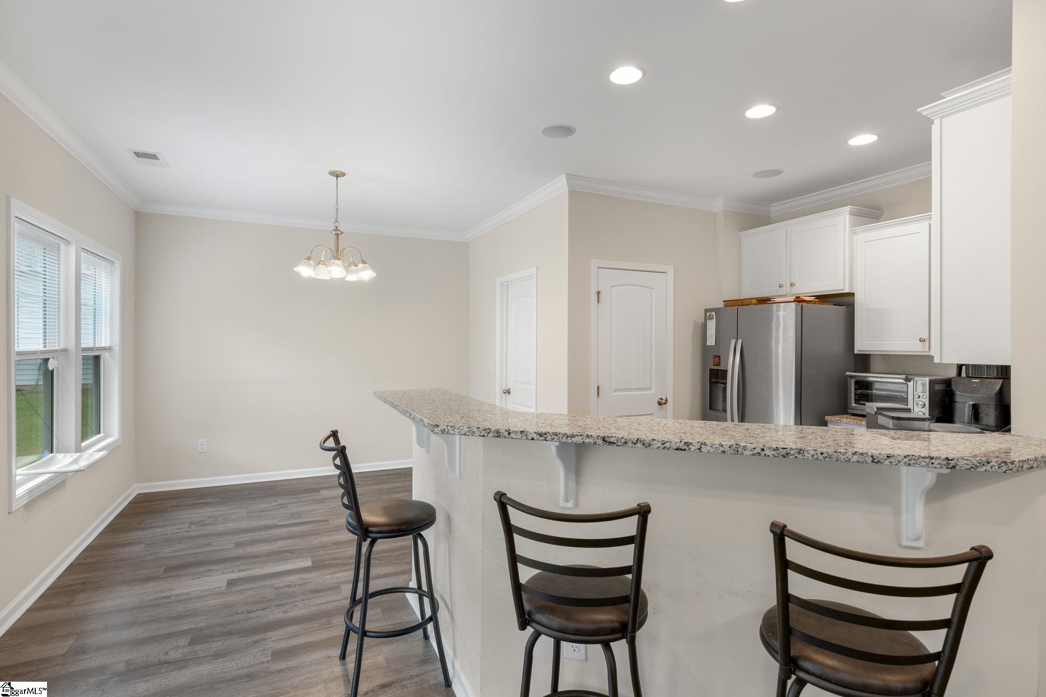 122 Bellflower Lane Property Photo 5