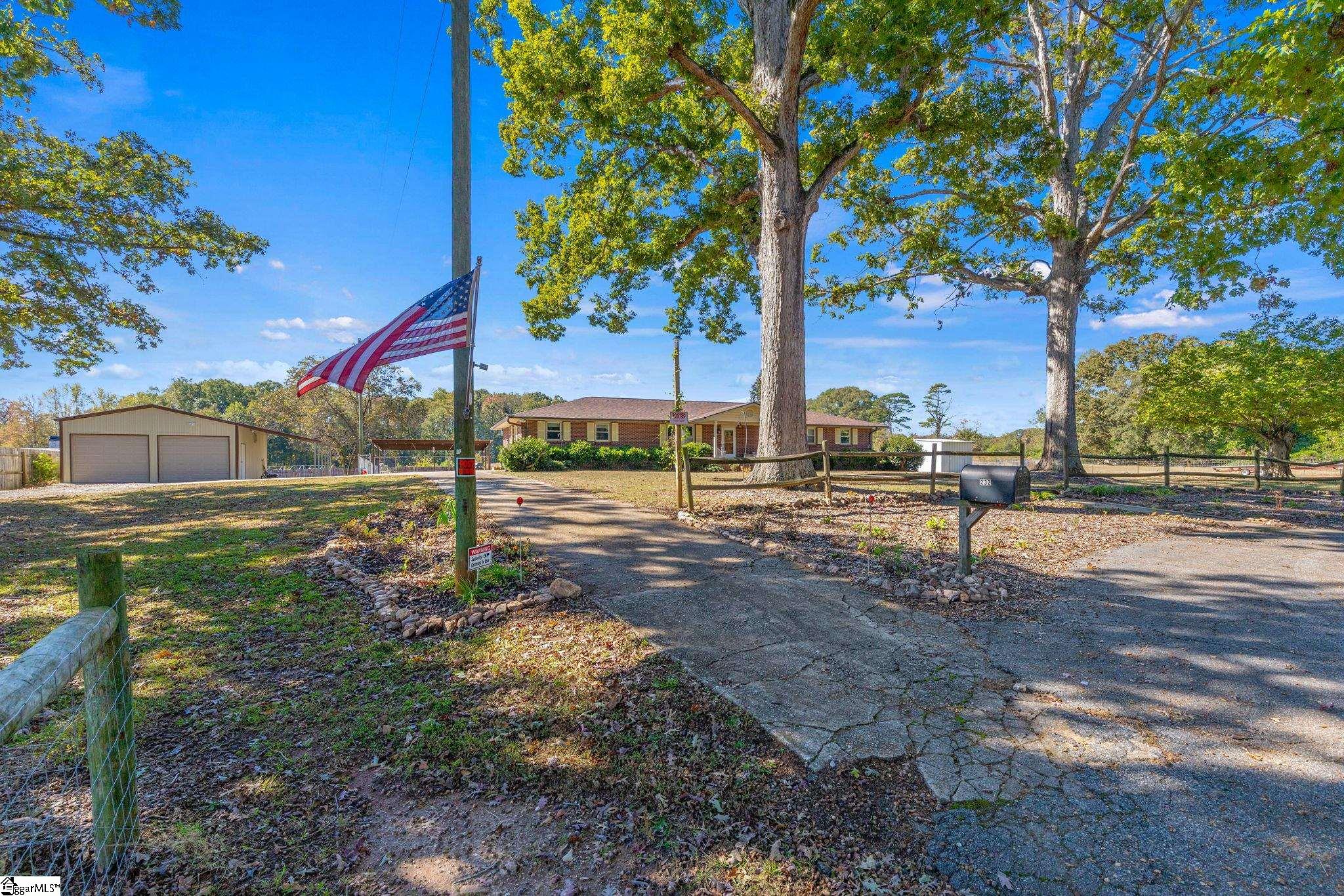 232 Strawberry Road Property Photo 2