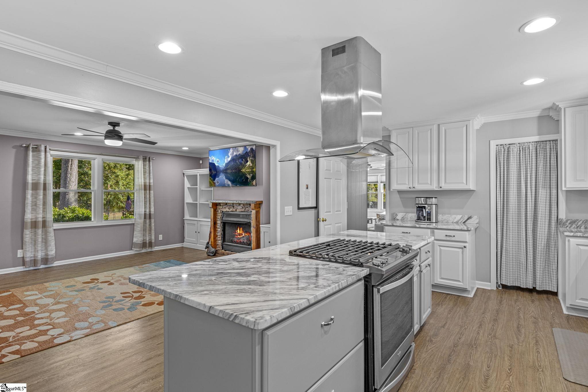 232 Strawberry Road Property Photo 11