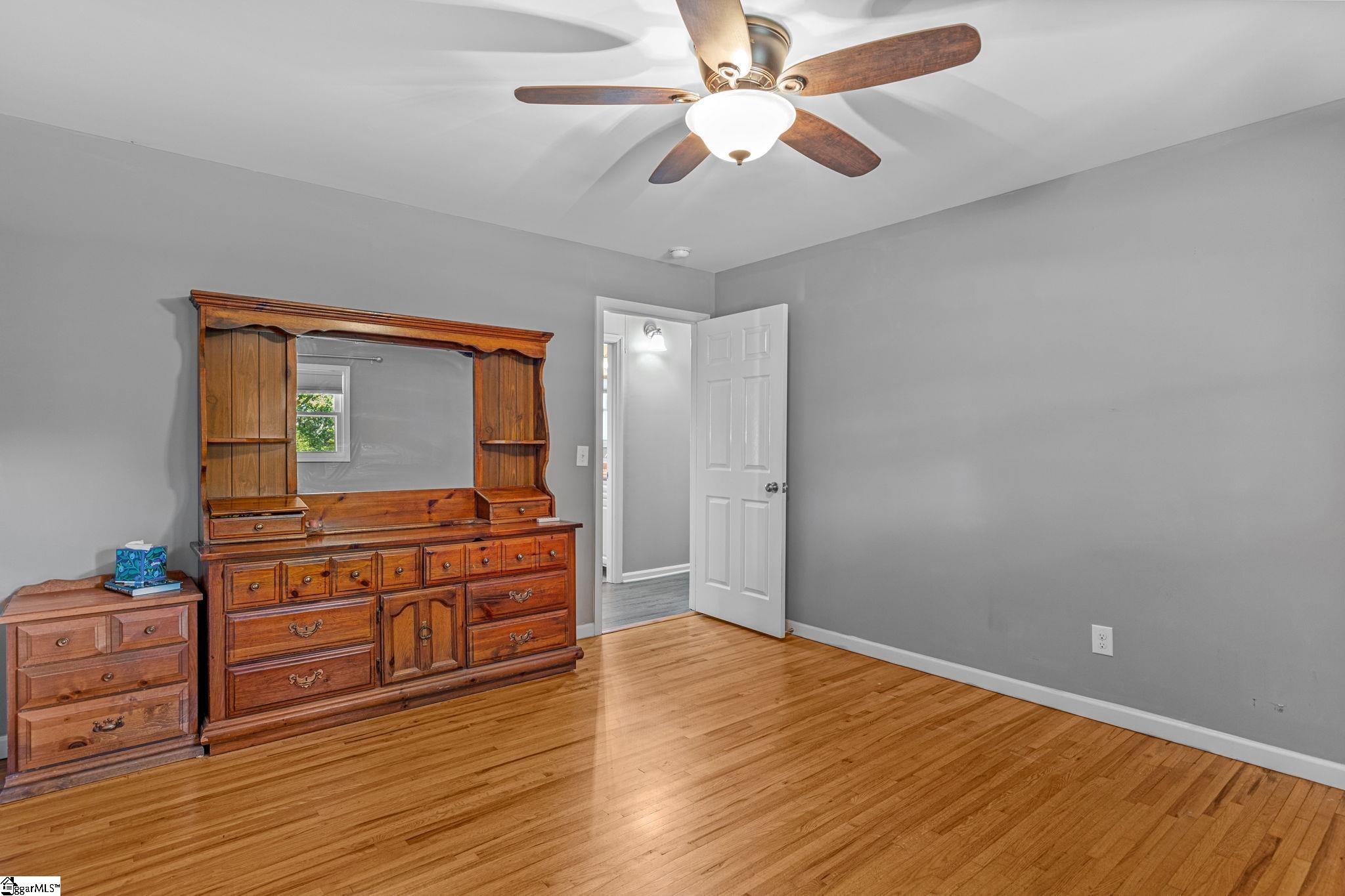 232 Strawberry Road Property Photo 28