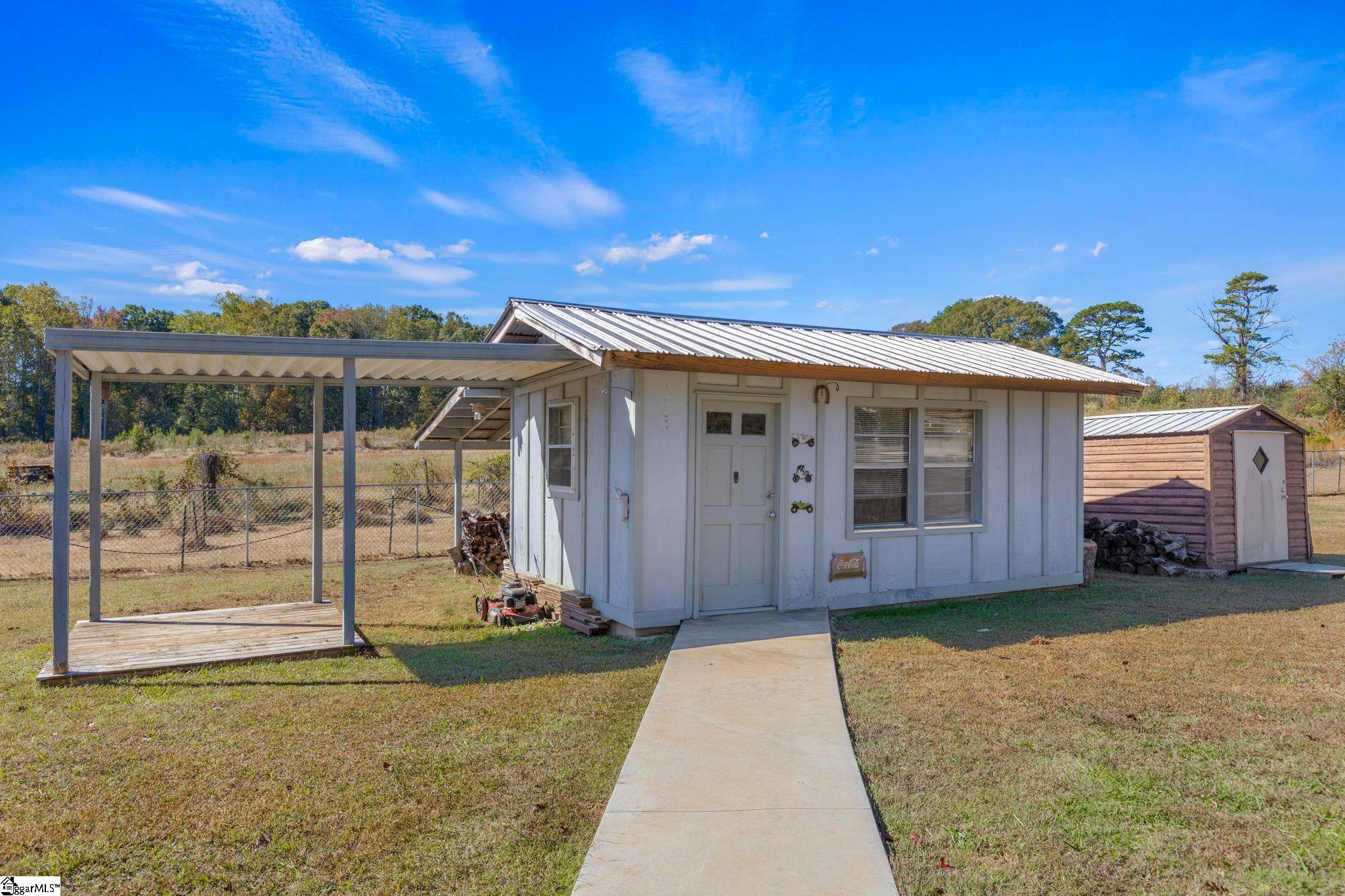 232 Strawberry Road Property Photo 33