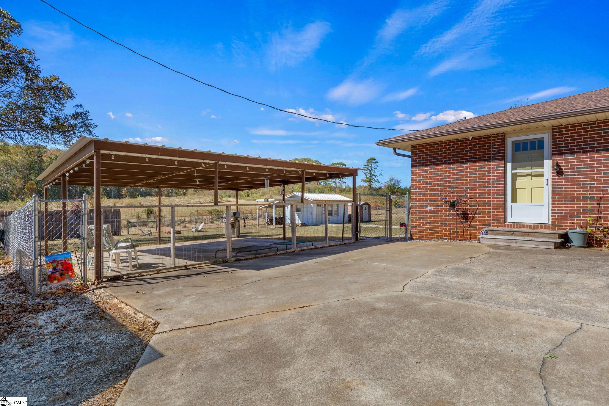 232 Strawberry Road Property Photo 38