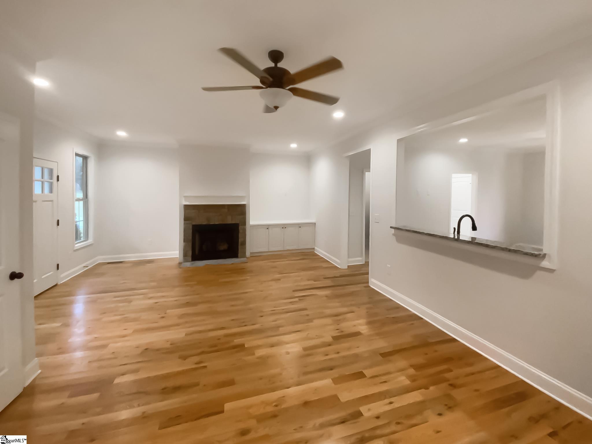 173 Pearson Street Property Photo 2