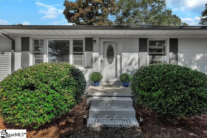 2024 Corinth Drive Property Photo 1