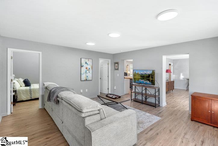 2024 Corinth Drive Property Photo 6