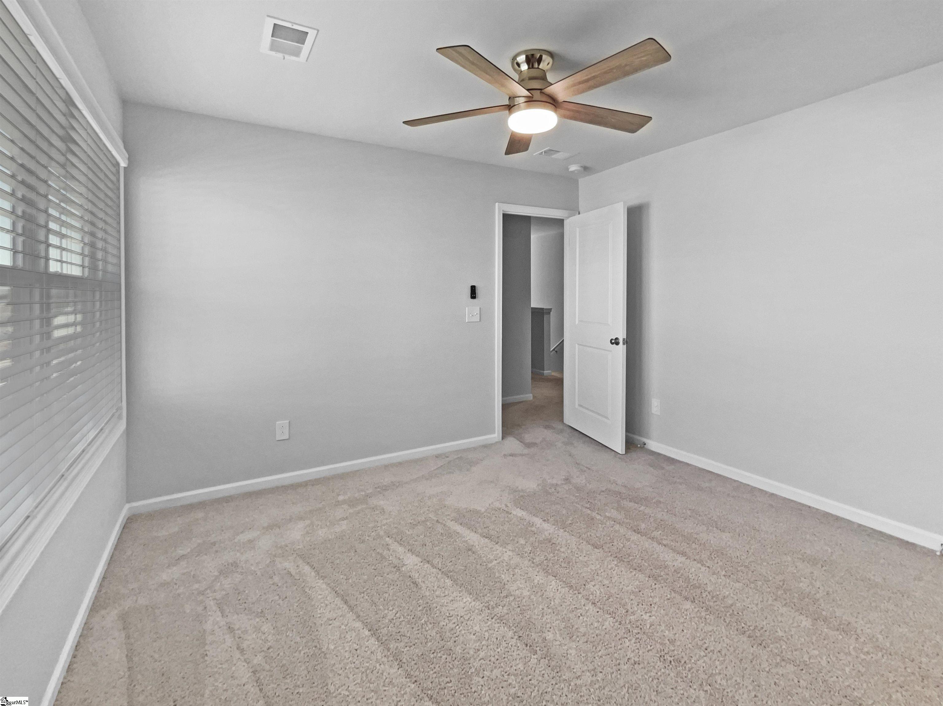 108 W Compass Way Property Photo 10