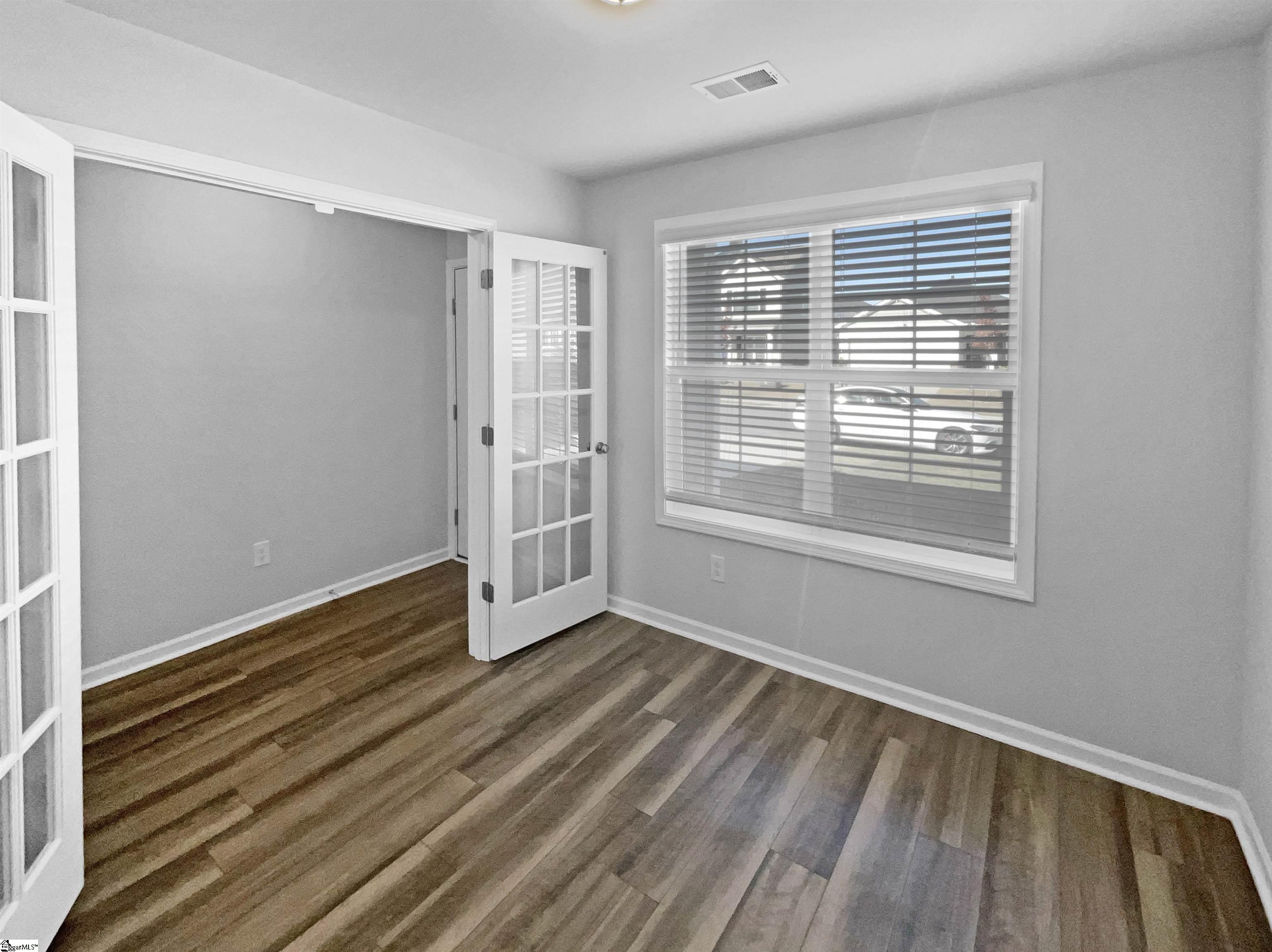 108 W Compass Way Property Photo 21