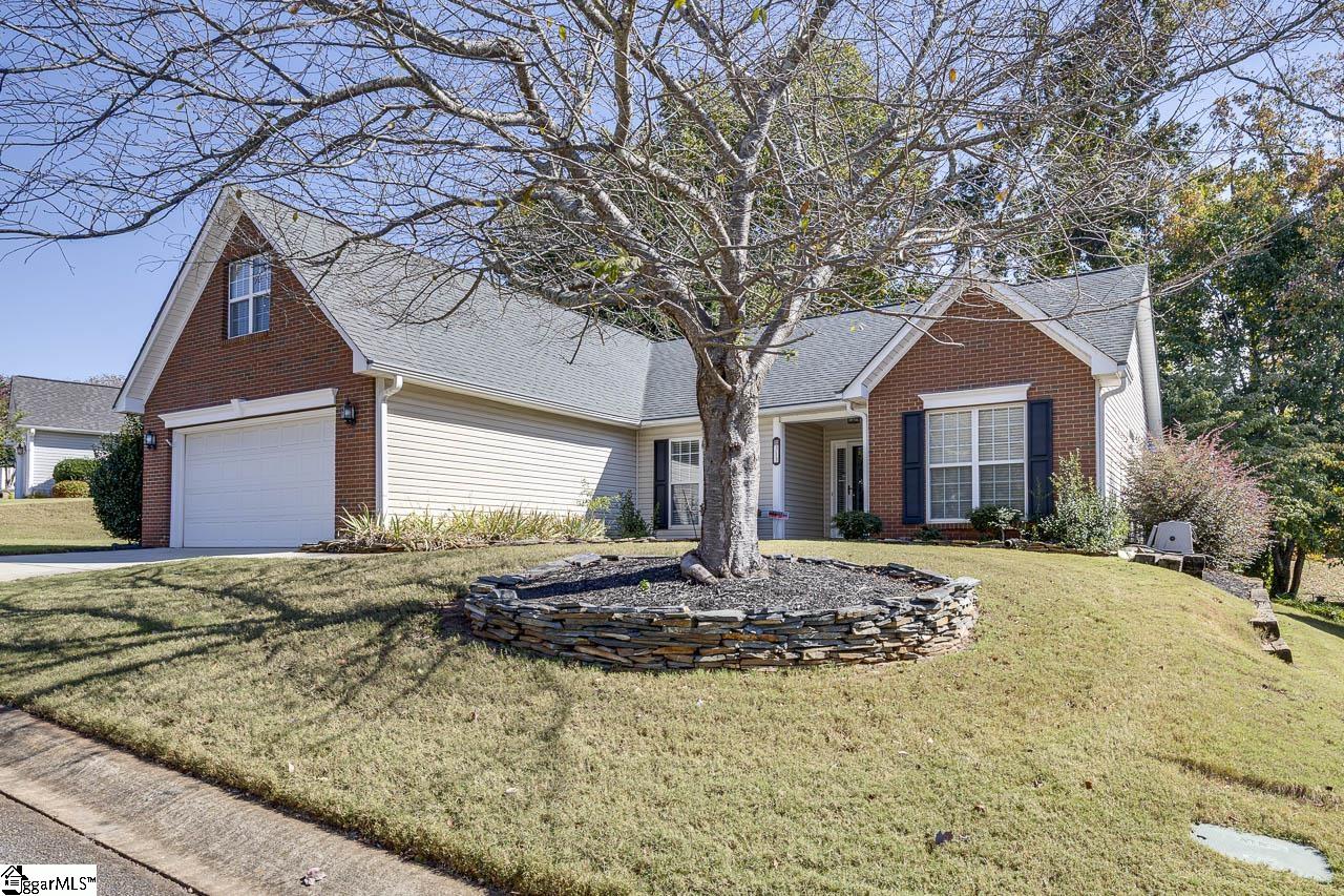 313 Lexington Place Way Property Photo 2