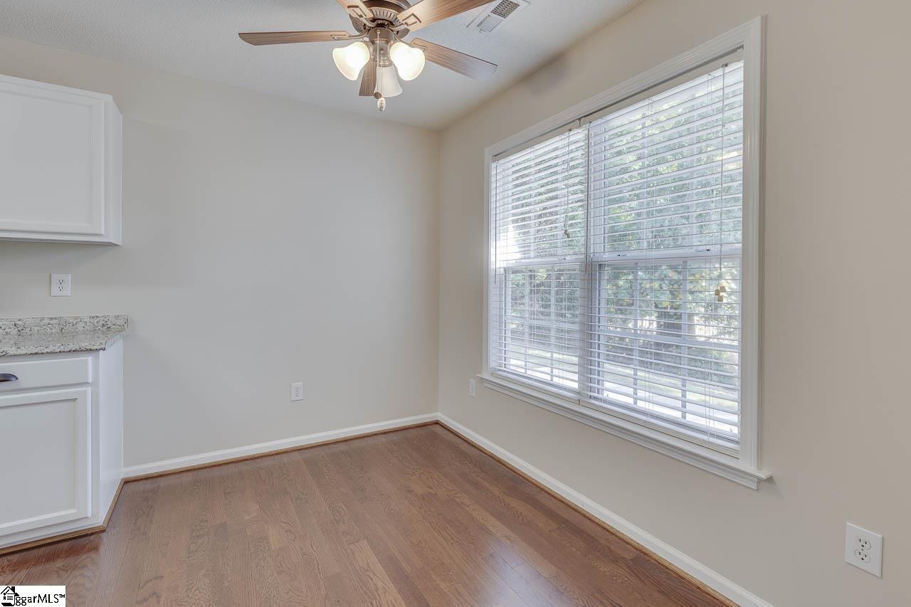 313 Lexington Place Way Property Photo 15