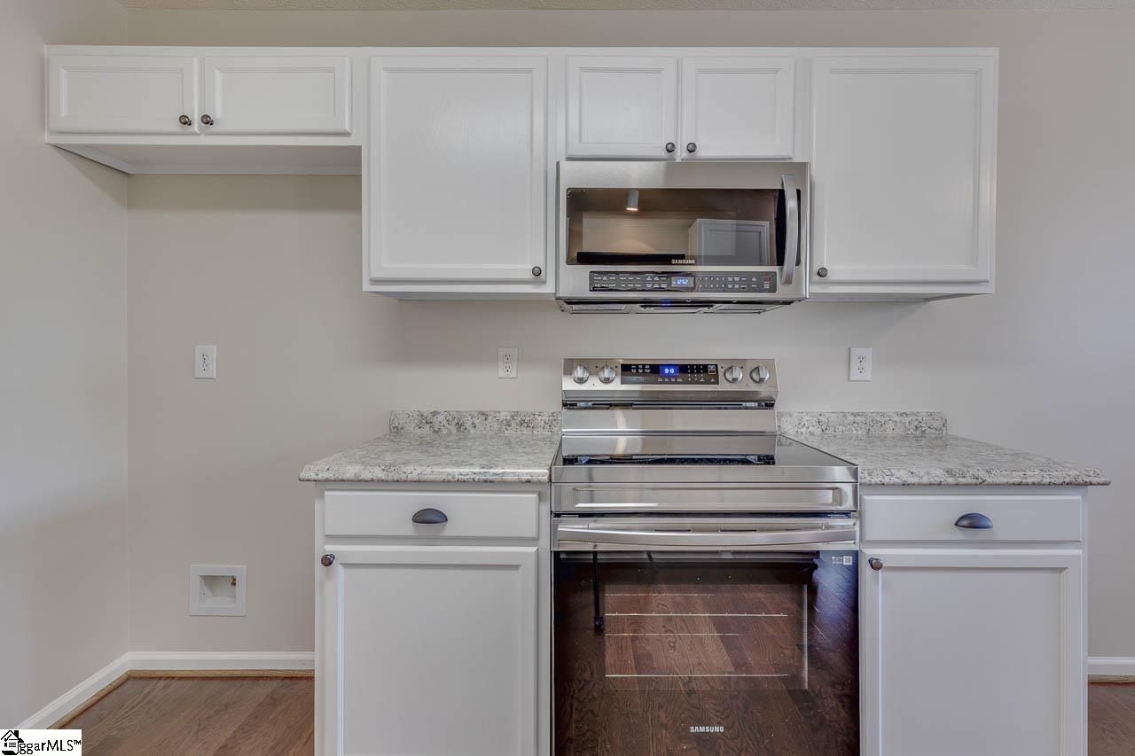 313 Lexington Place Way Property Photo 20